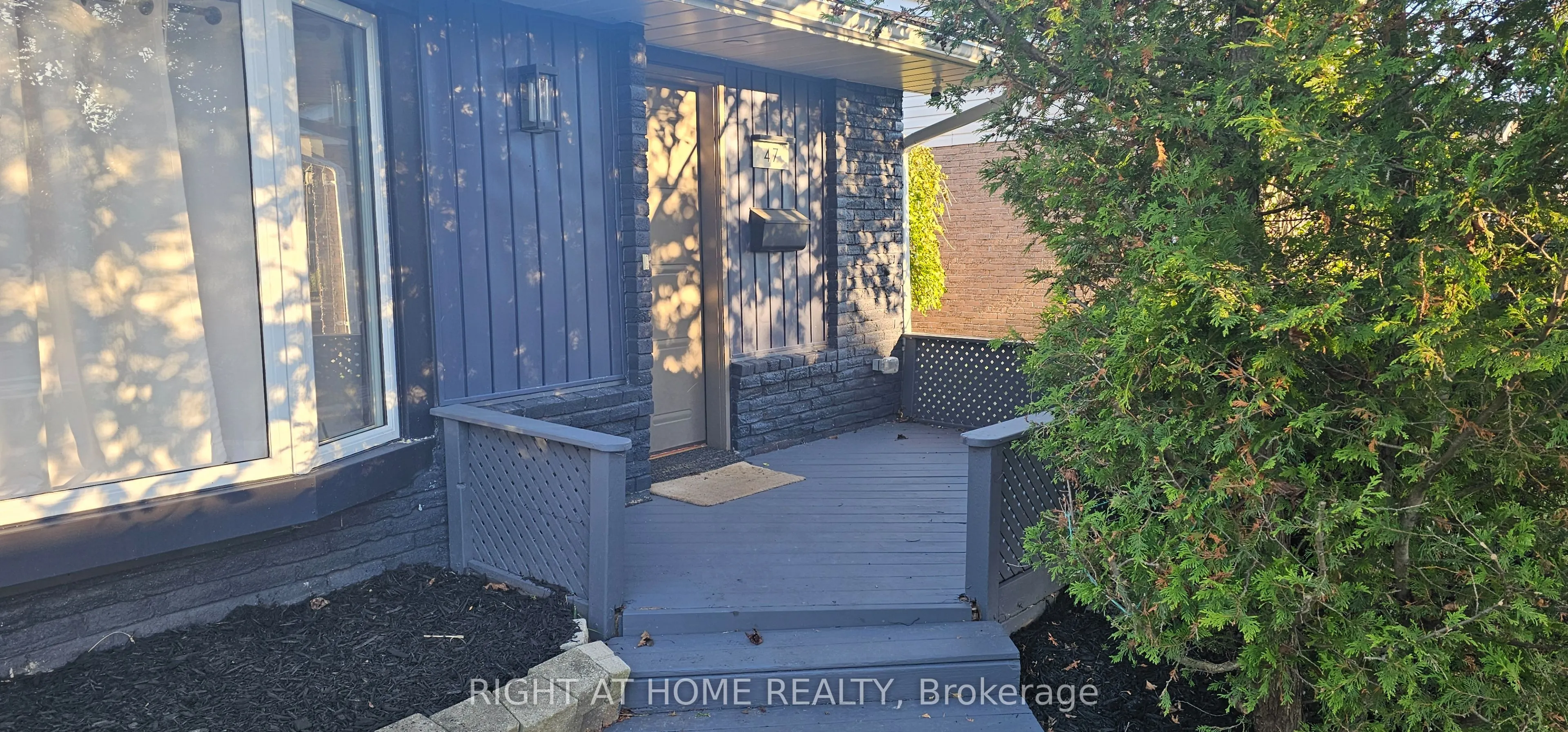 47 Simpson Avenue