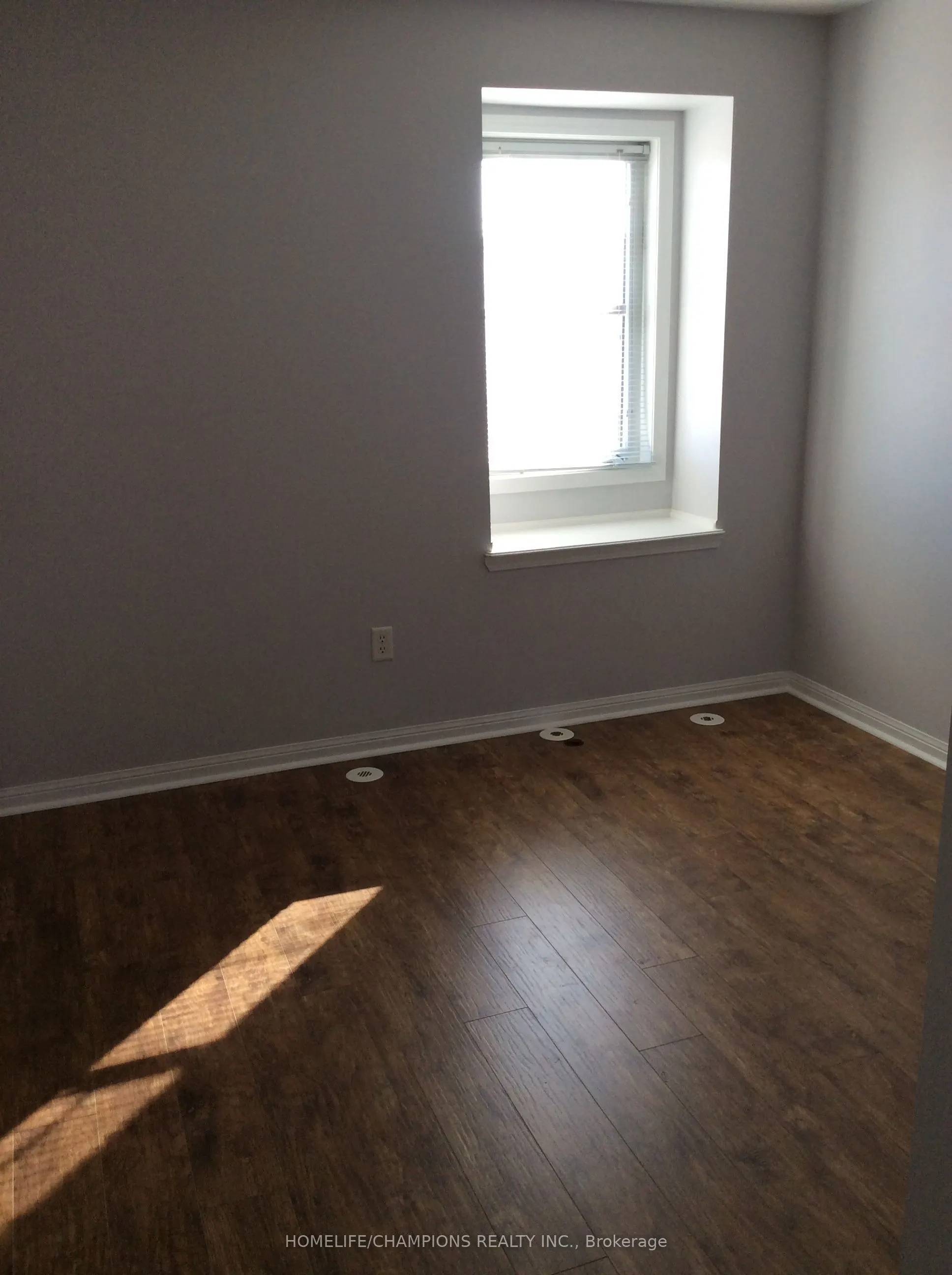 32 Ecopark Gate #Unit #2