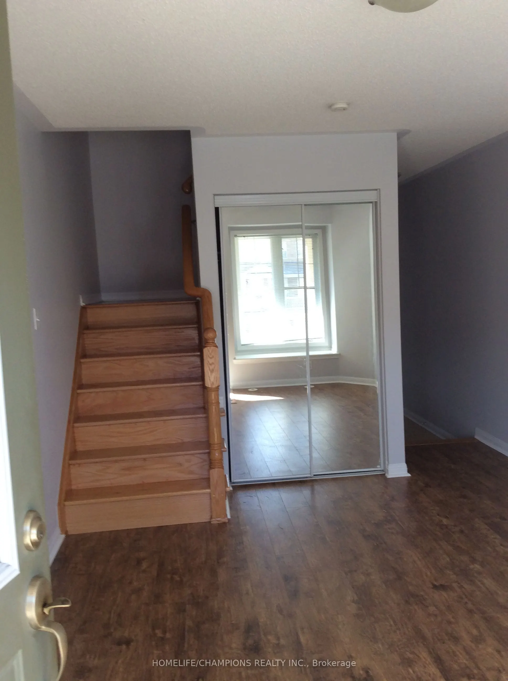 32 Ecopark Gate #Unit #2