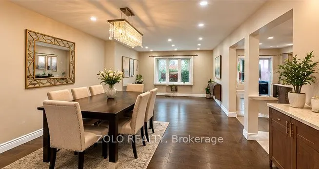76 Lansbury Drive W