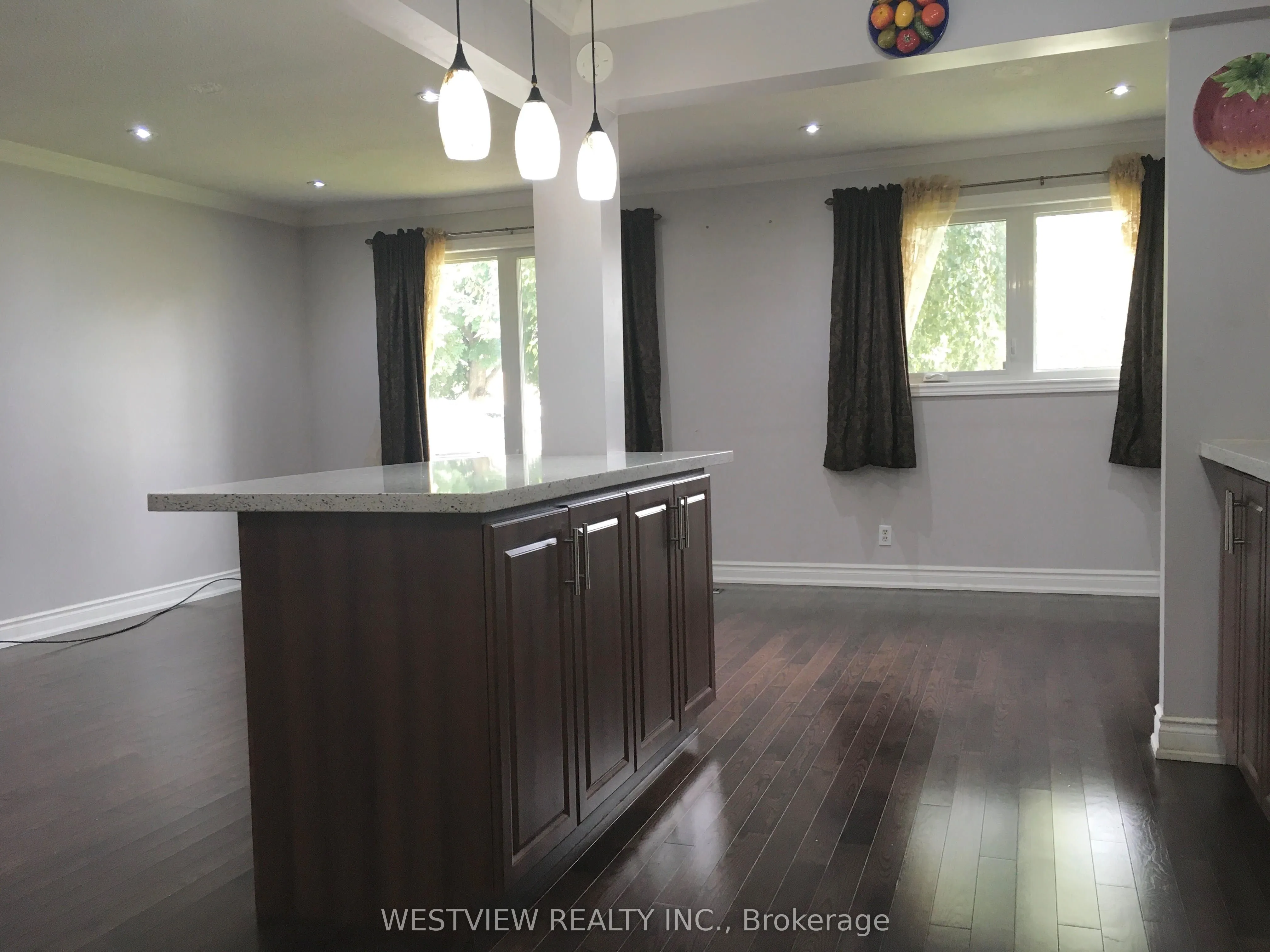 19 Coxworth Crescent