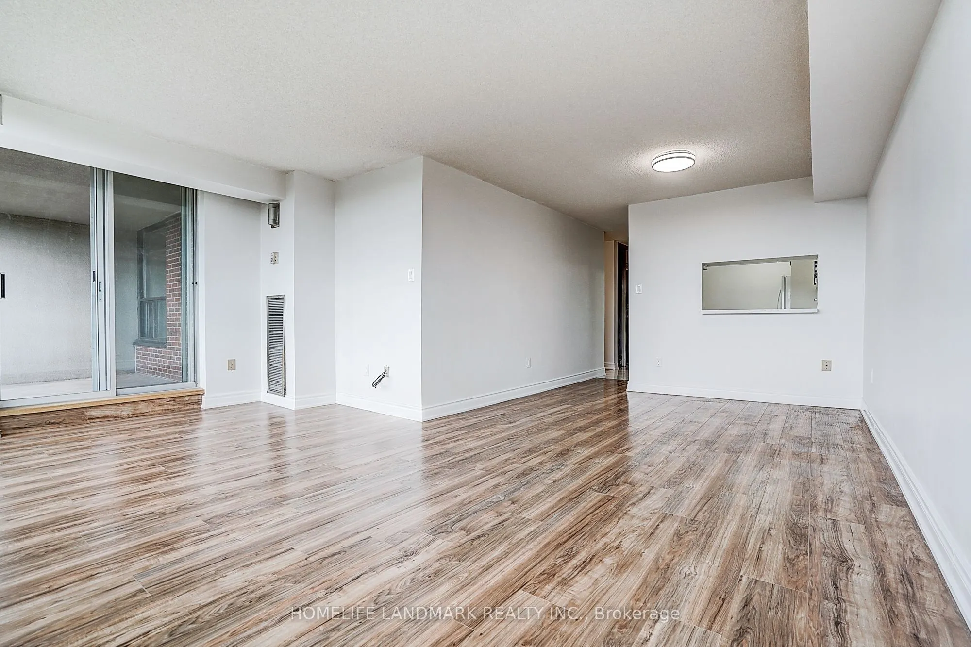 2365 Kennedy Road #611