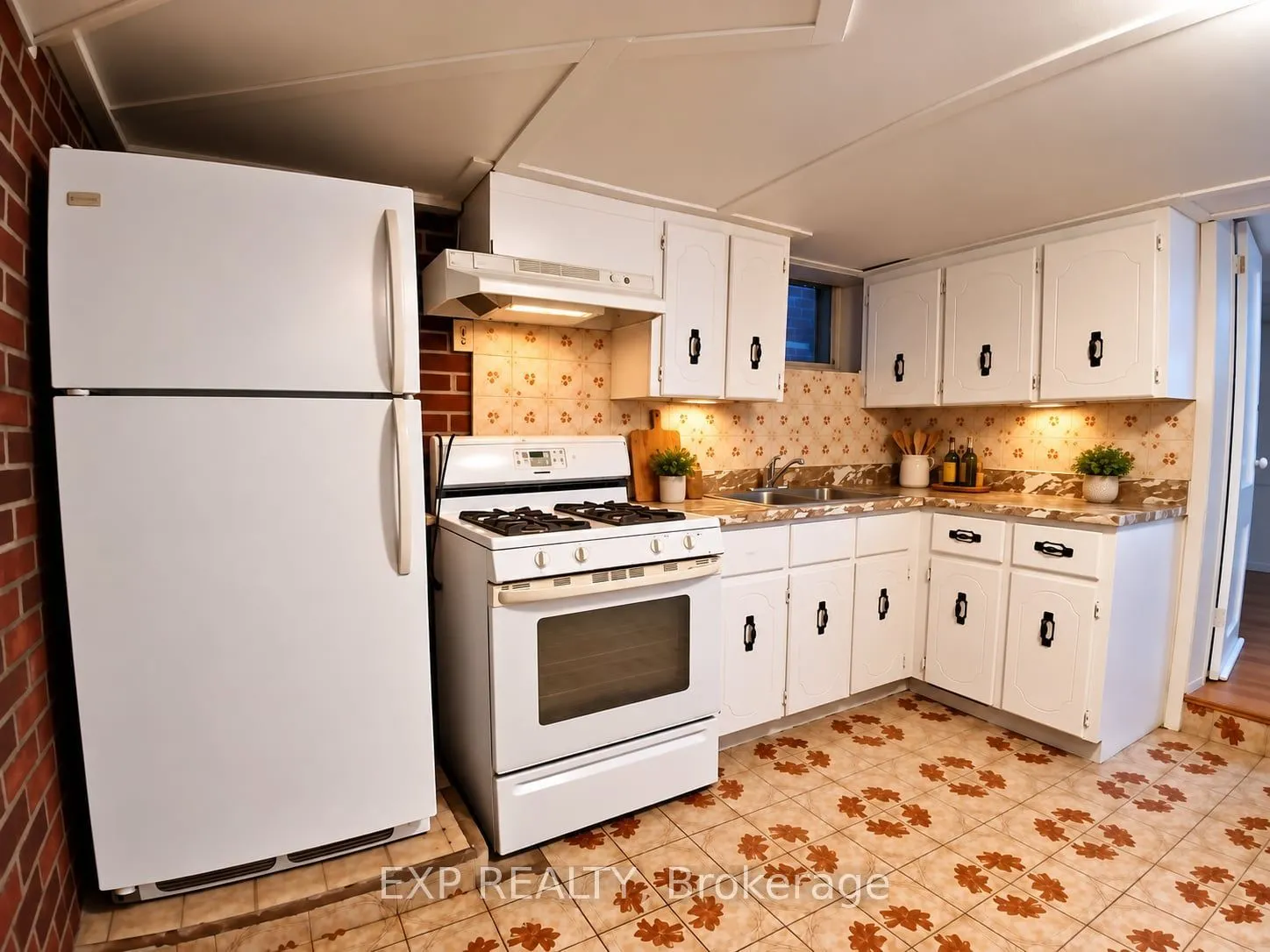 310 Westwood Avenue #Lower Level