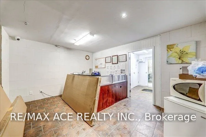2691 Markham Road #12