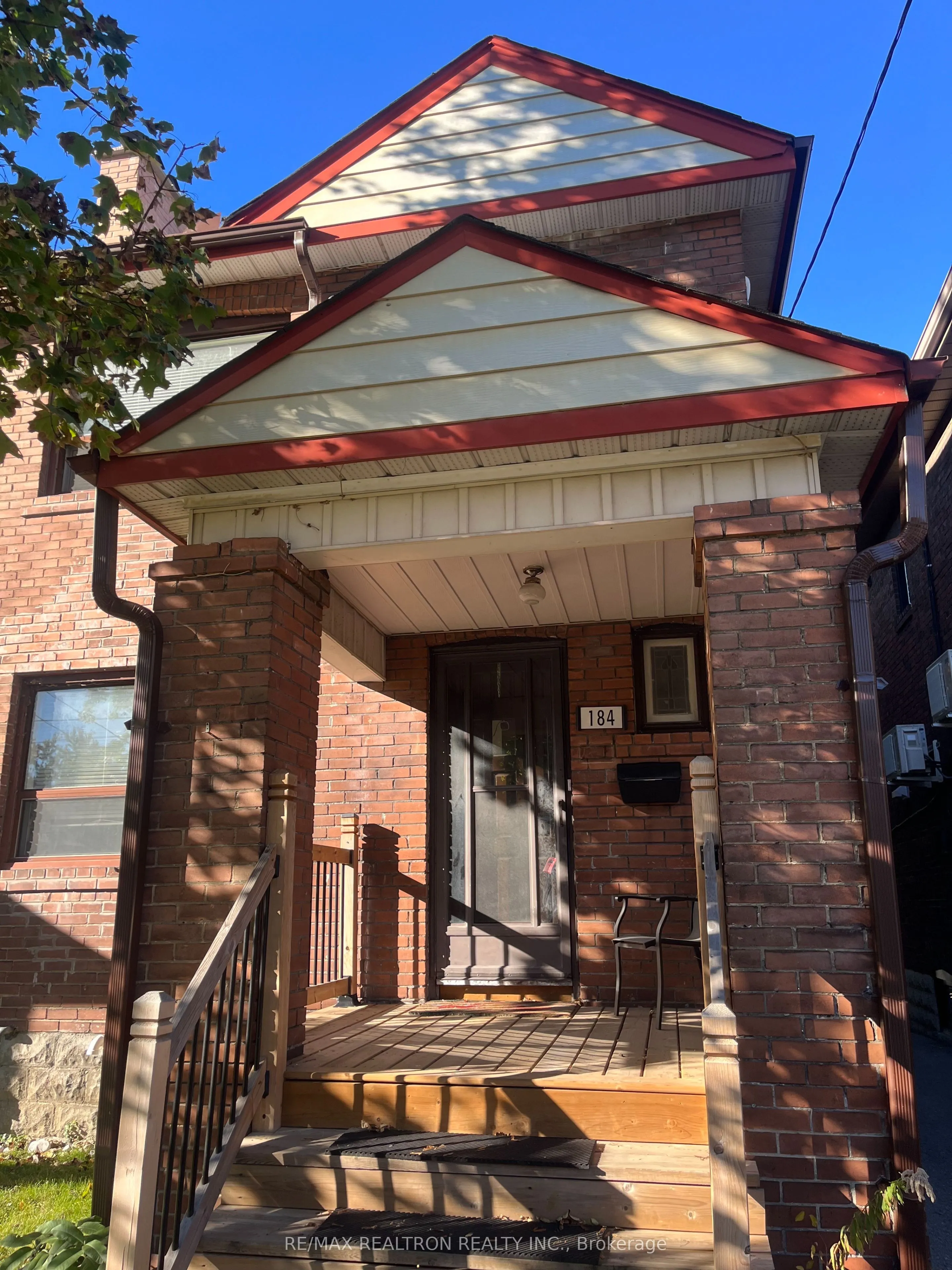 184 Westwood Avenue