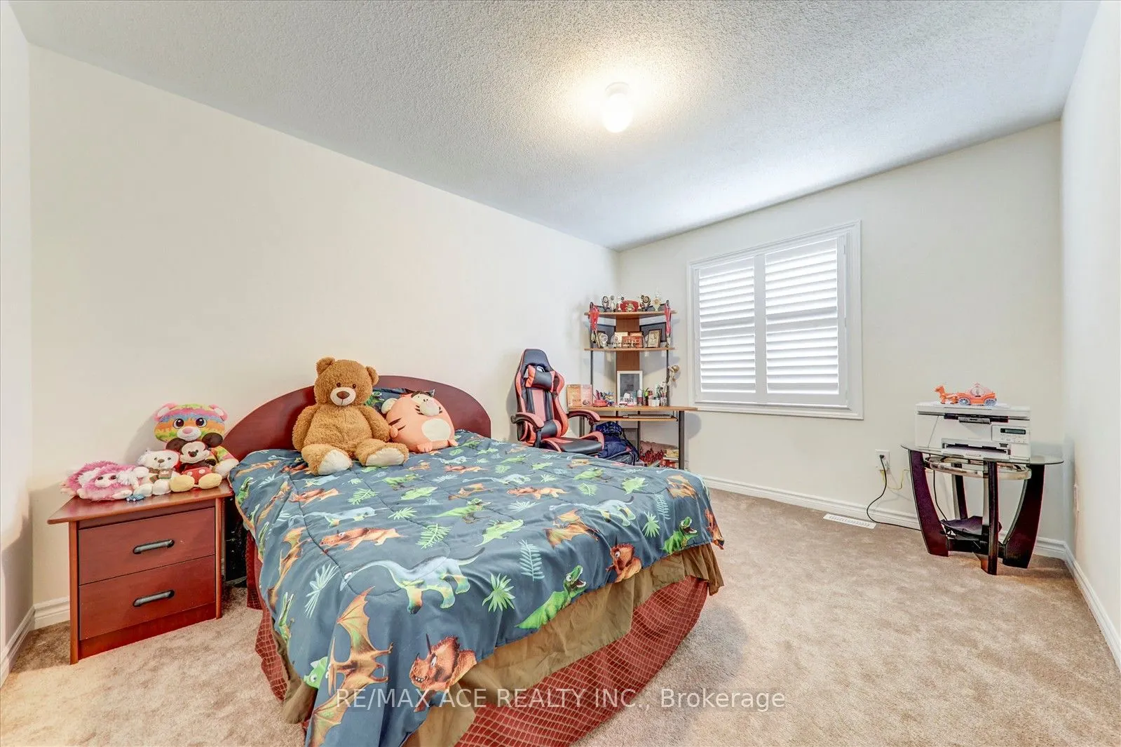 1152 Skyridge Boulevard