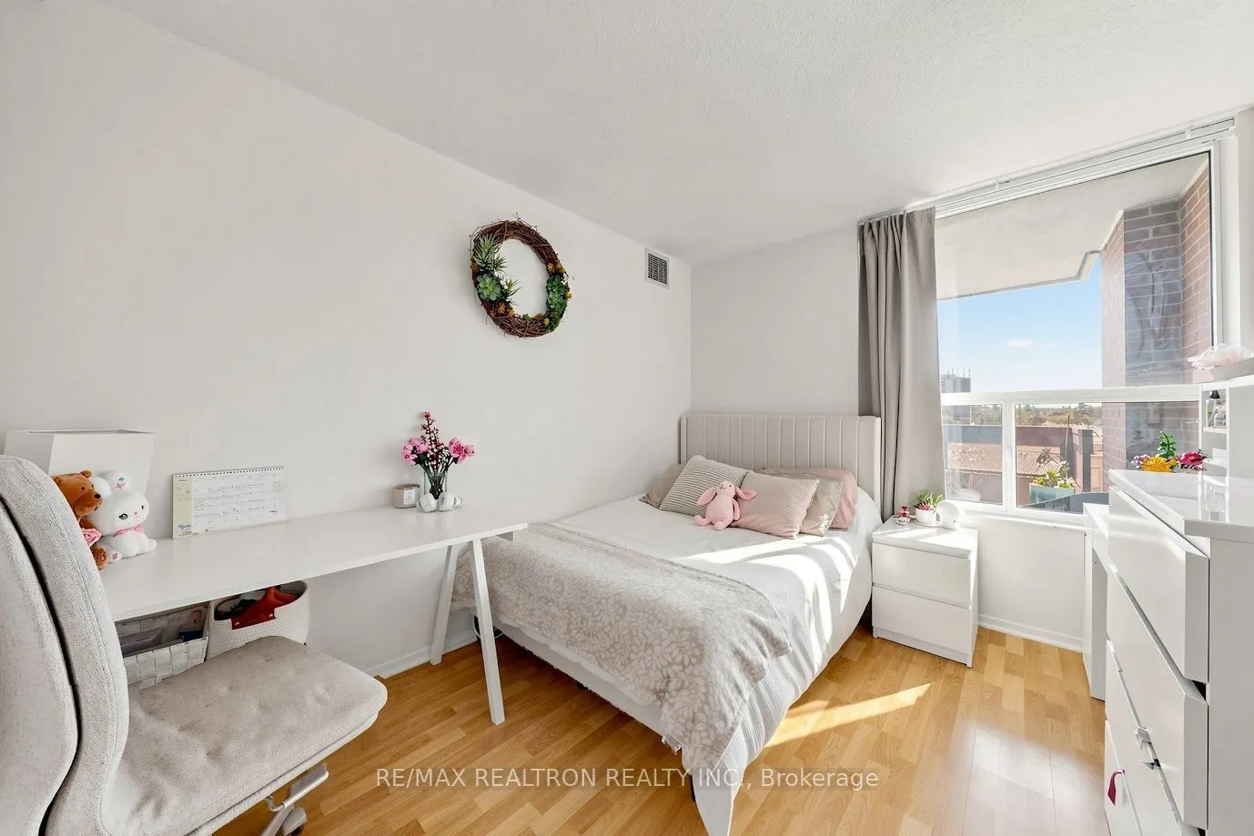2365 Kennedy Road #505