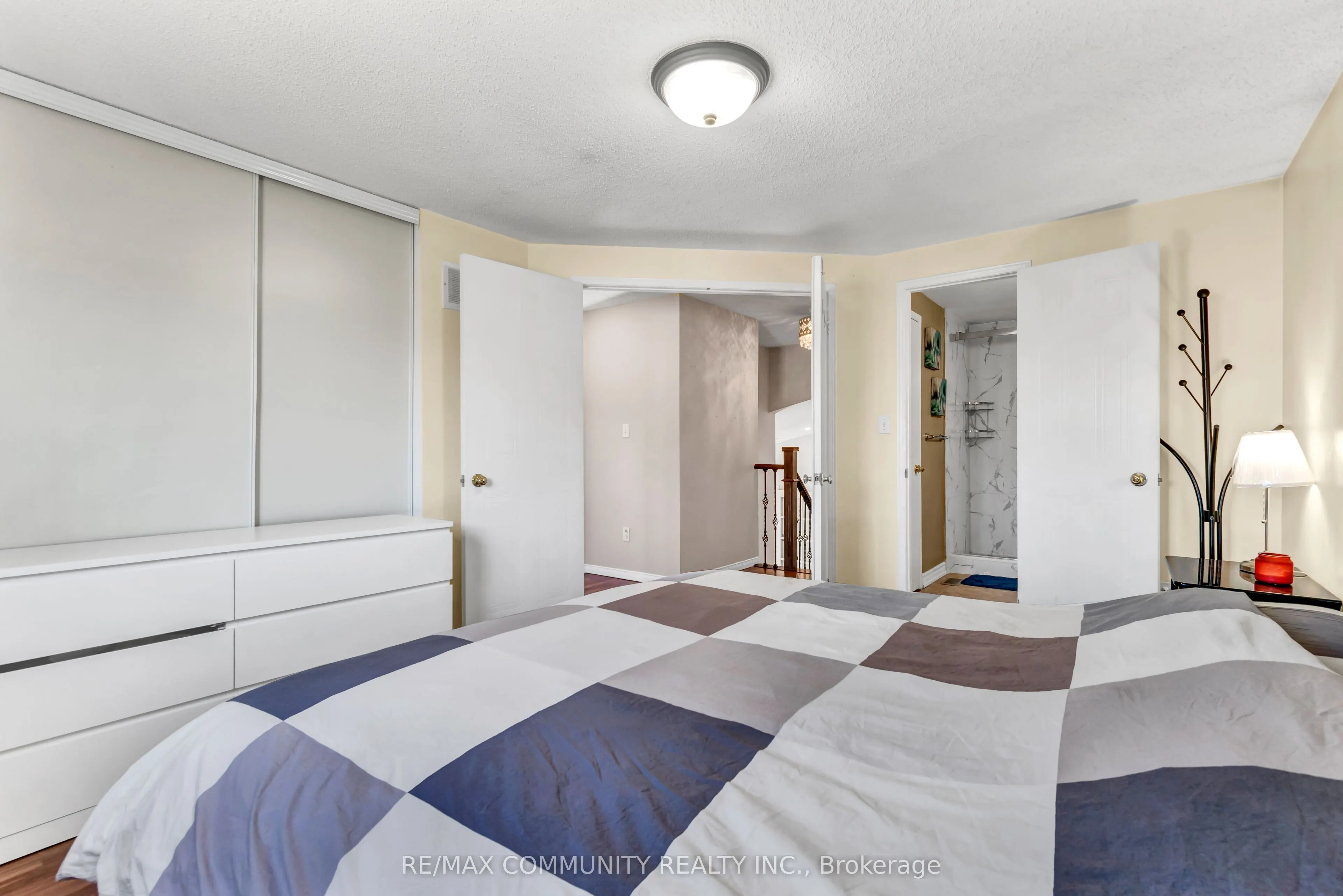 1376 Trowbridge Drive