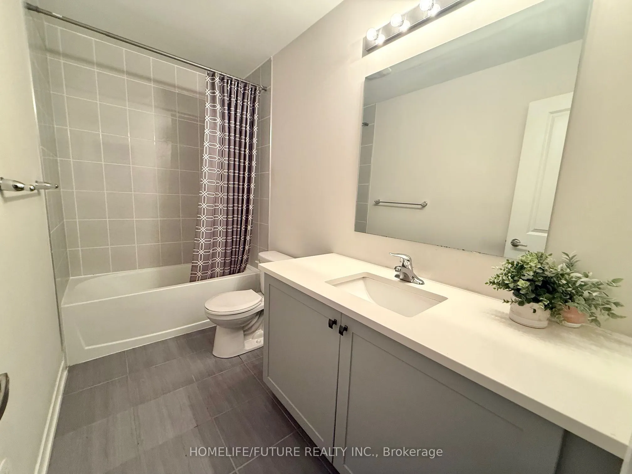 1956 Altona Road #2