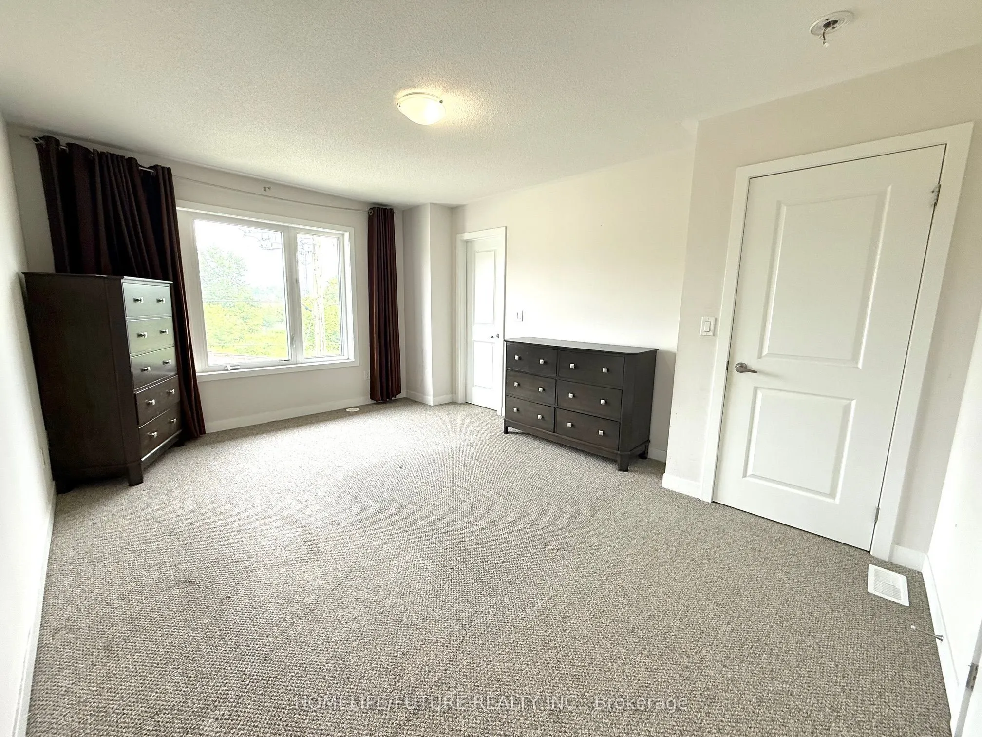 1956 Altona Road #2