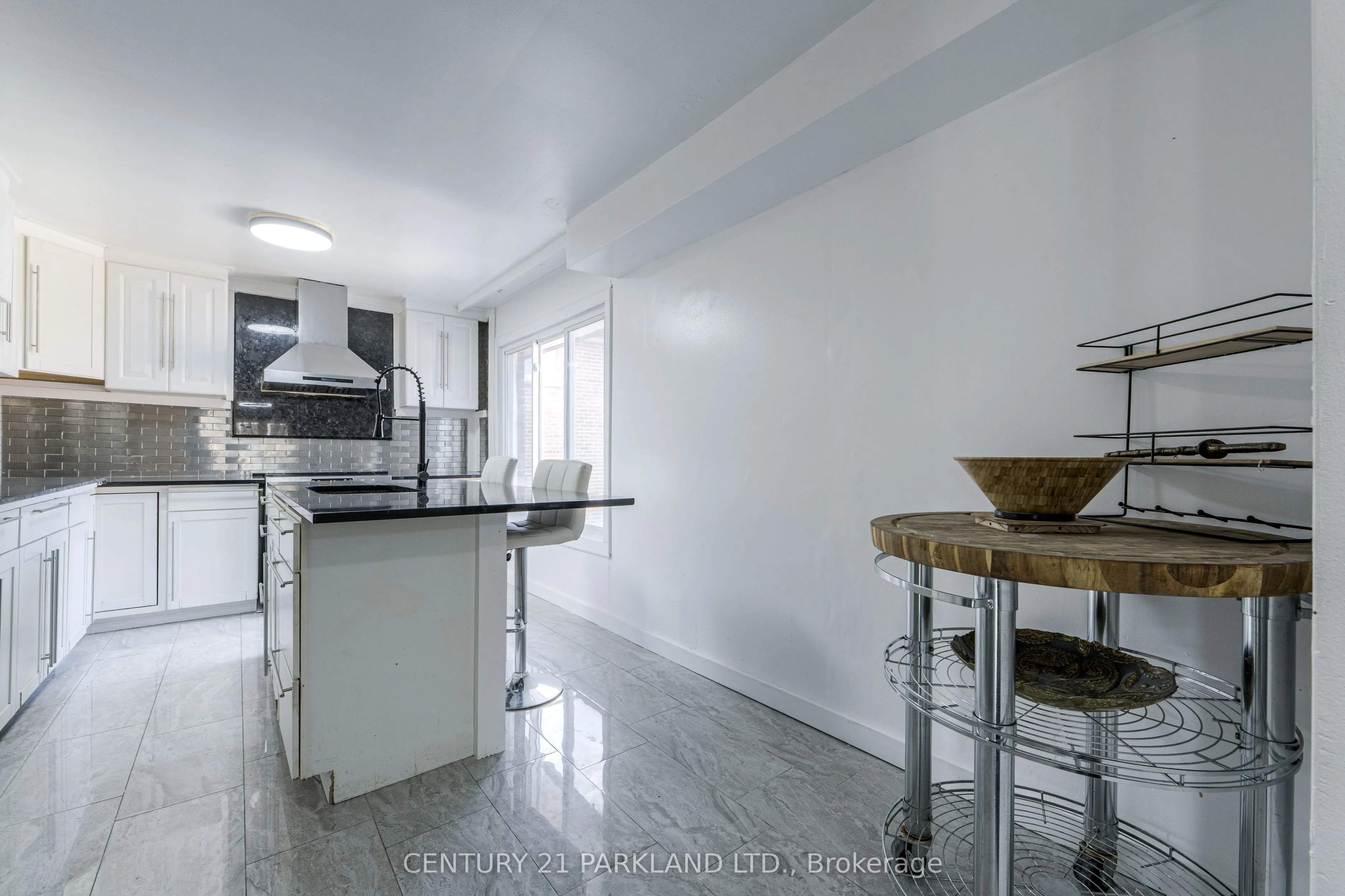 22 Gatesview Avenue