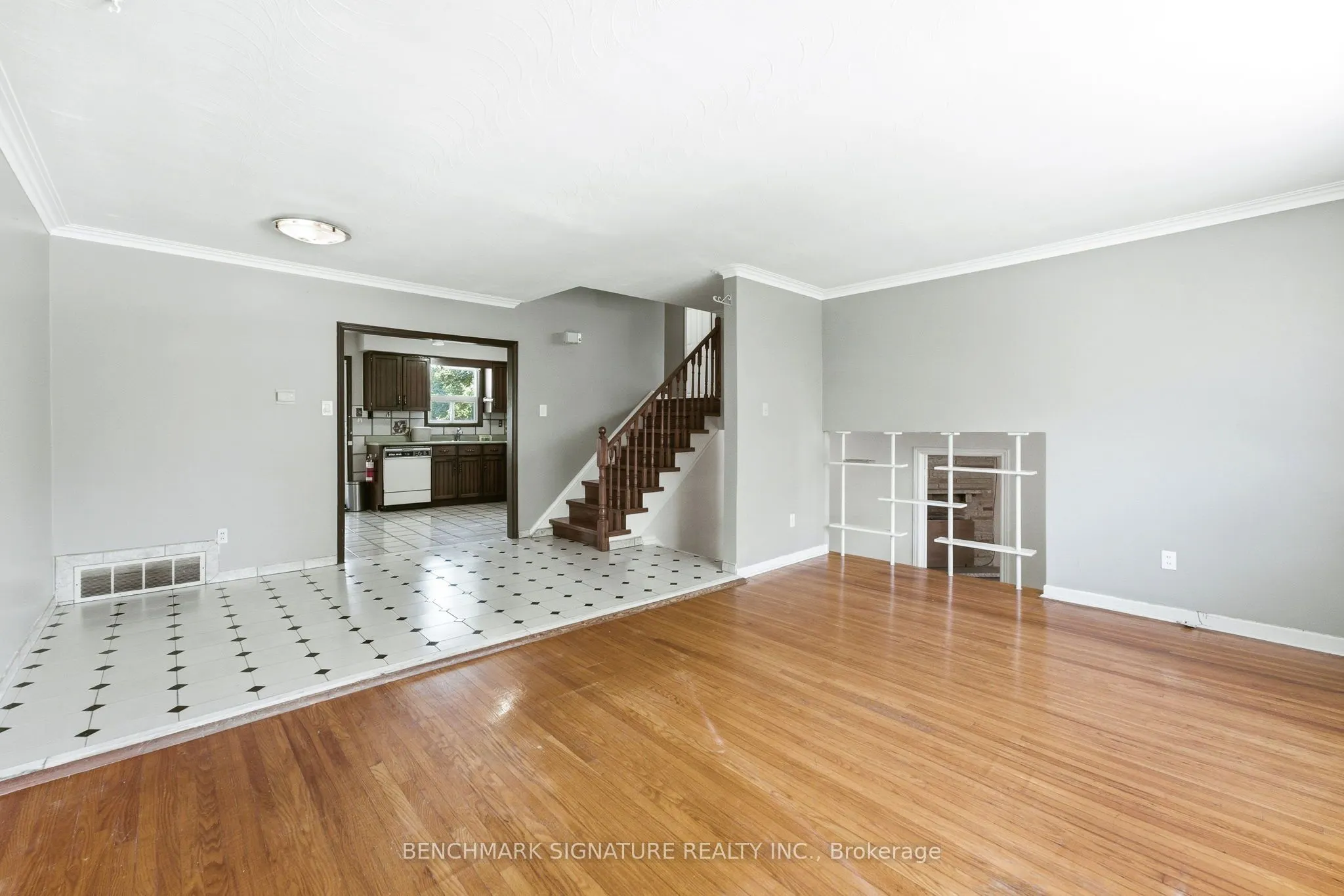 51 Baybrook Crescent