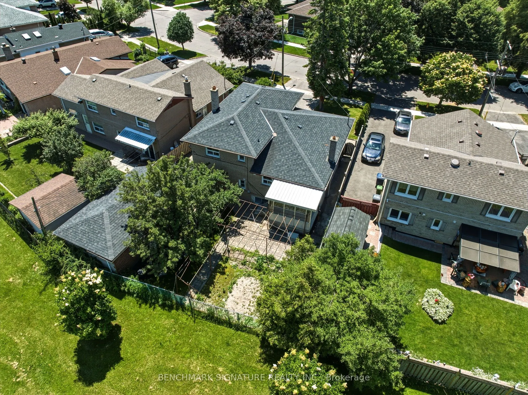 51 Baybrook Crescent