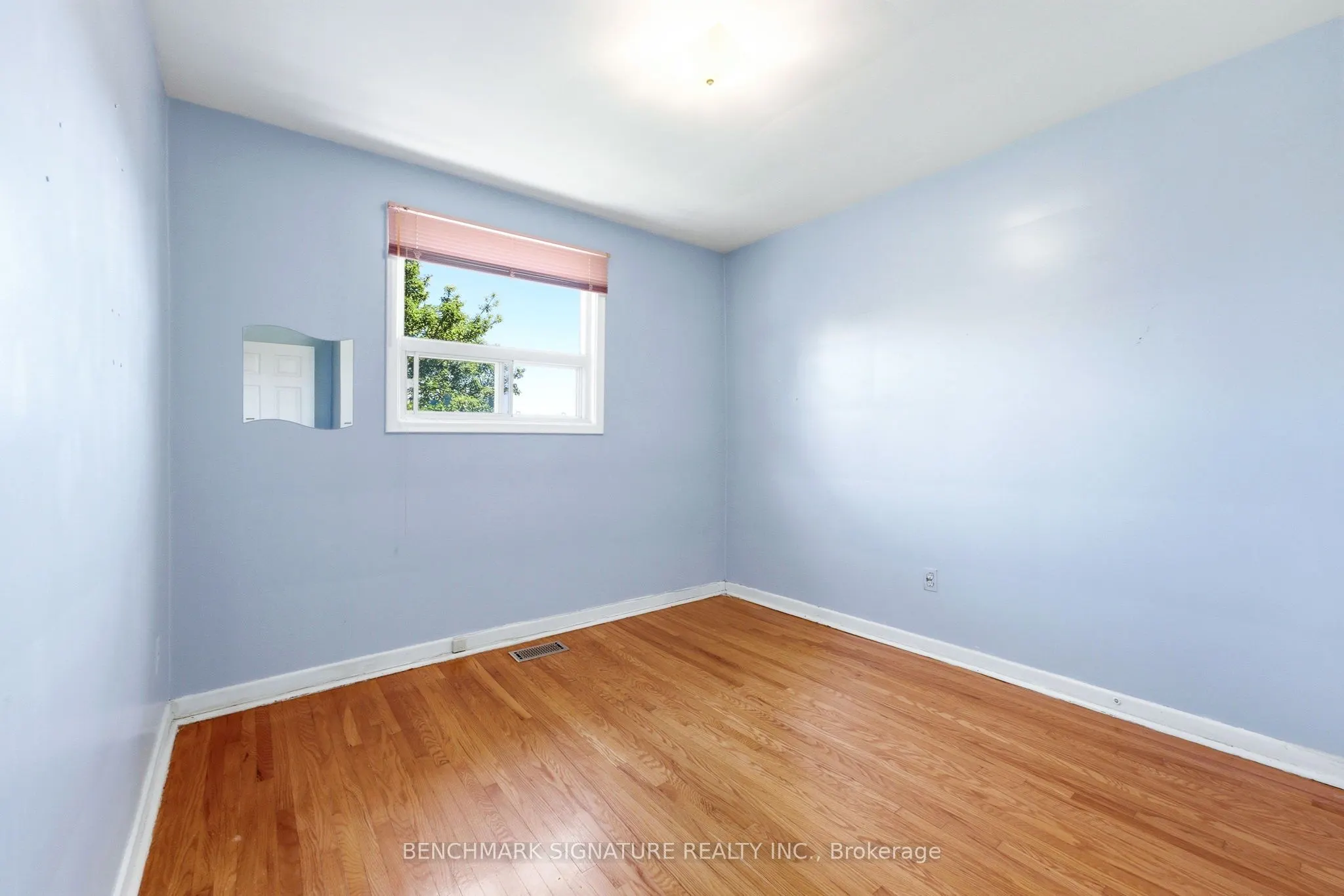 51 Baybrook Crescent