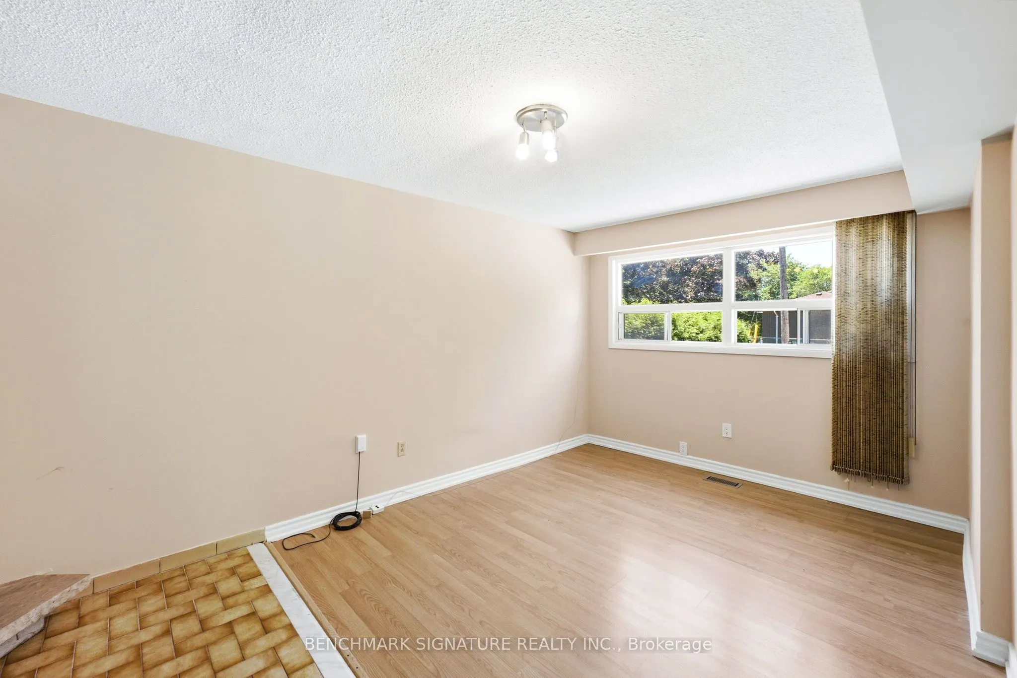 51 Baybrook Crescent