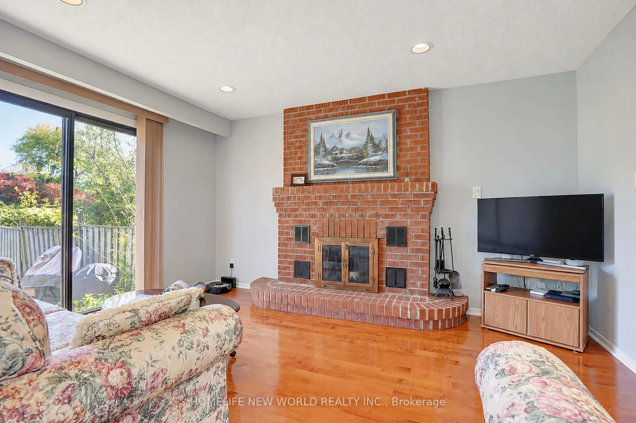 23 Shepmore Terrace