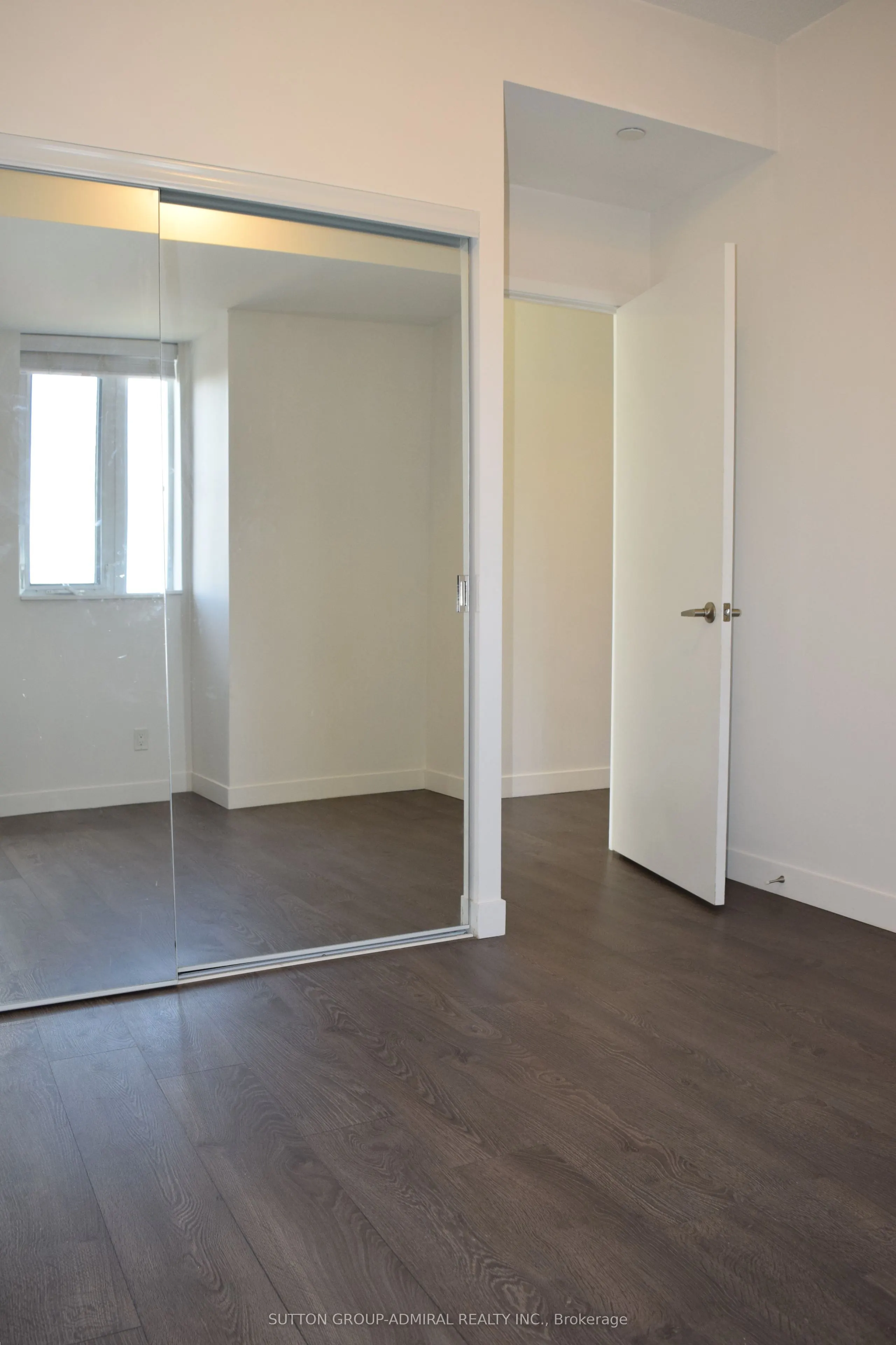 2055 Danforth Avenue #Unit# 411
