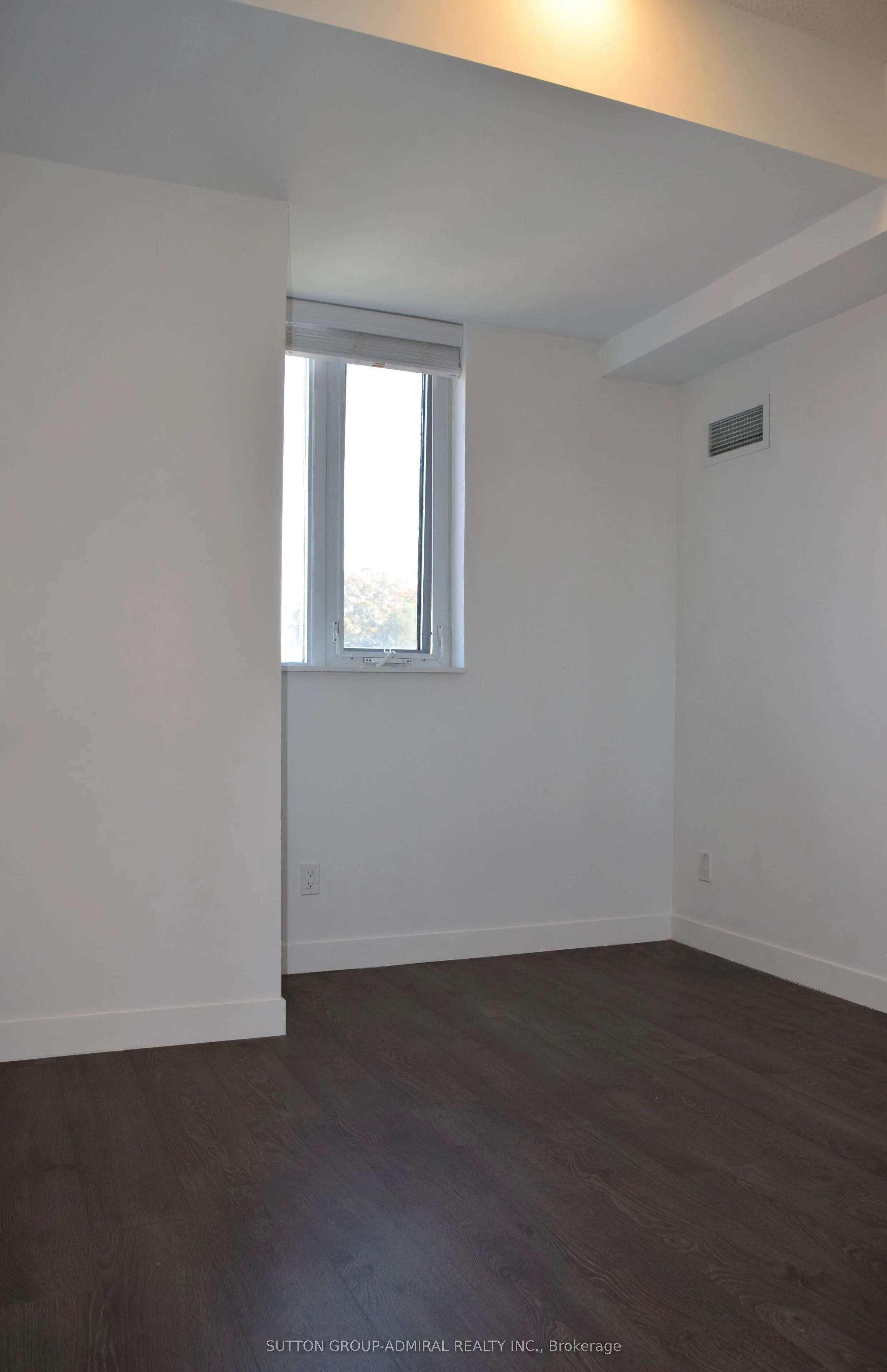 2055 Danforth Avenue #Unit# 411