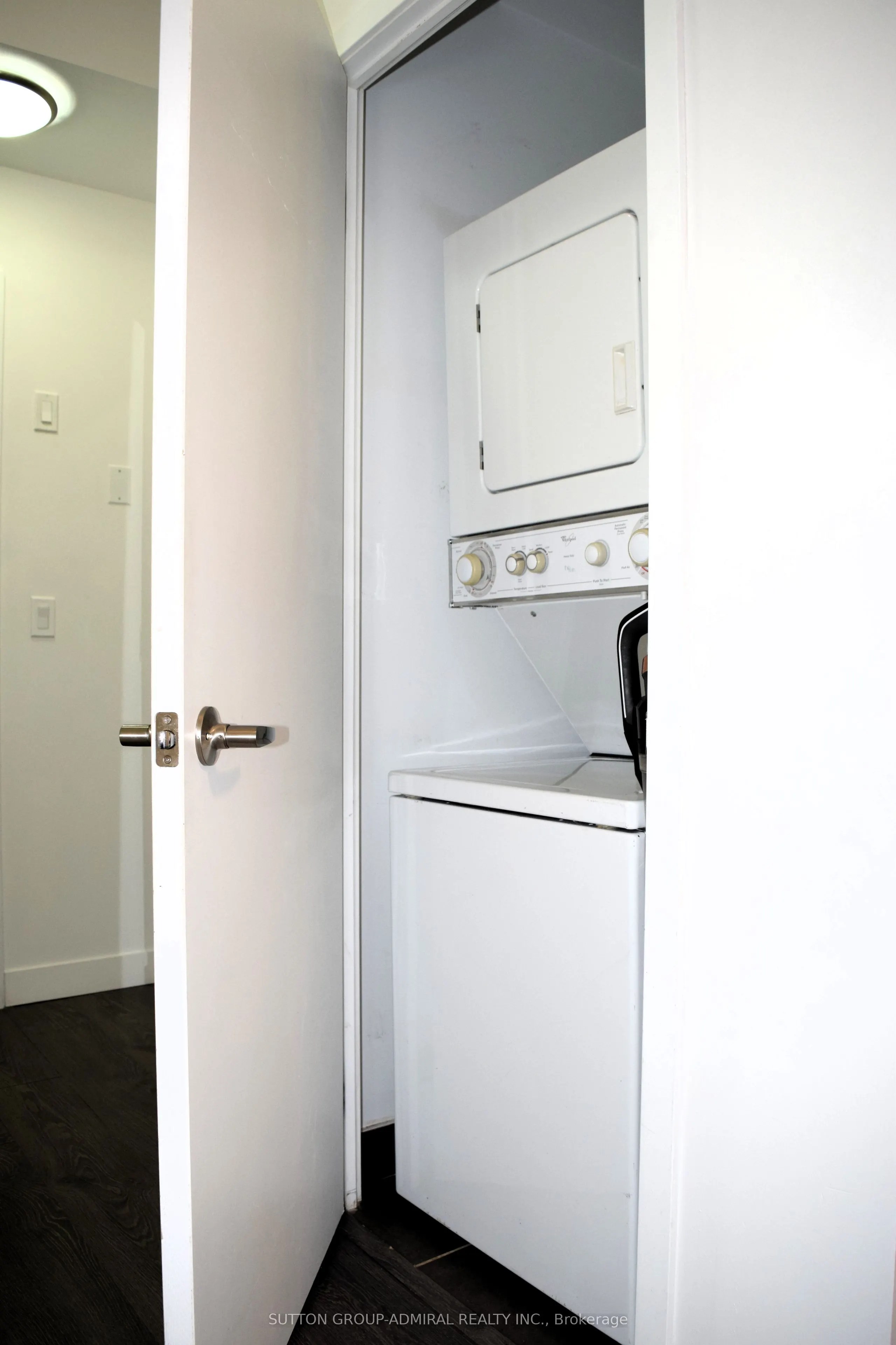 2055 Danforth Avenue #Unit# 411