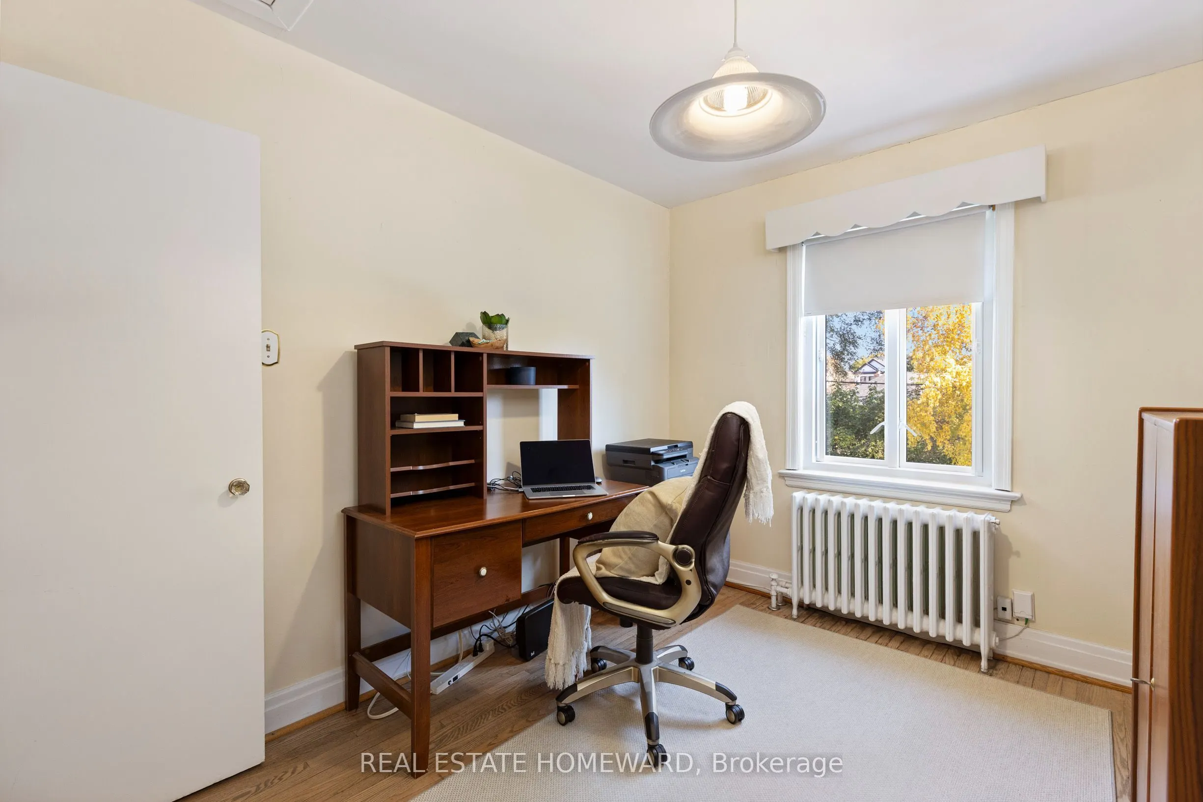 275 Blantyre Avenue