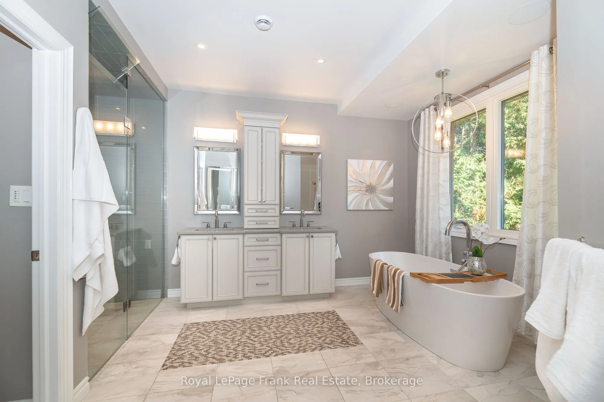3705 Cochrane Street