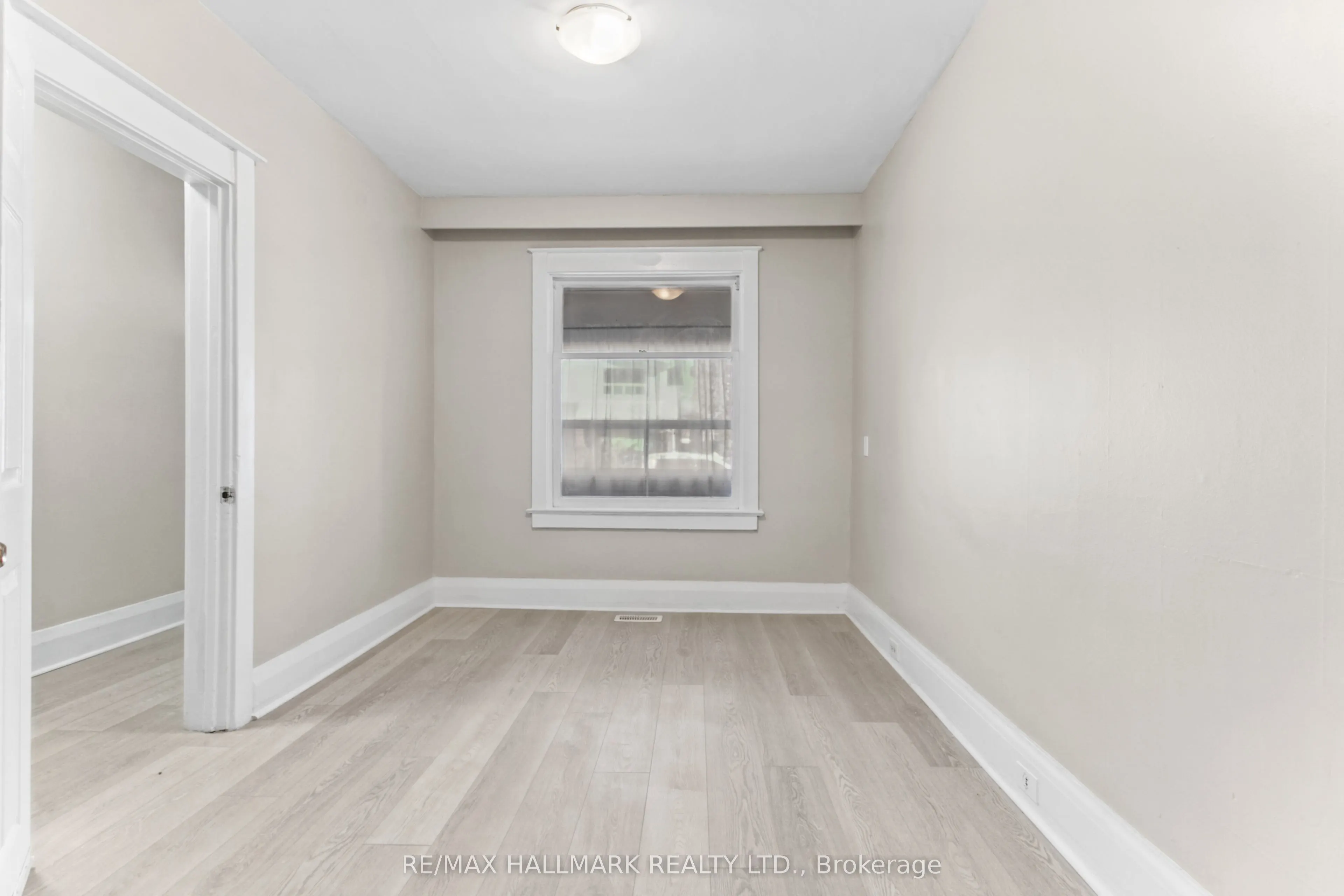 20 Kelvin Avenue