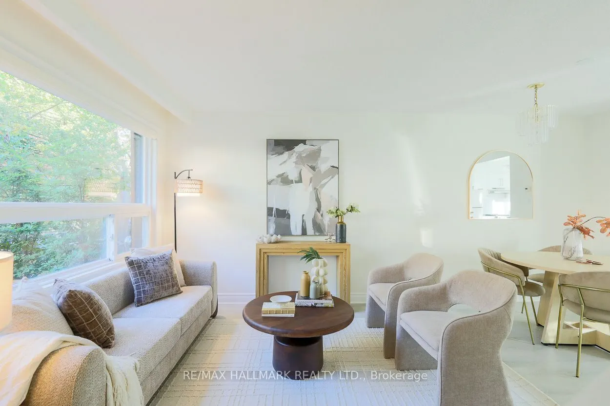 77A Badgerow Avenue