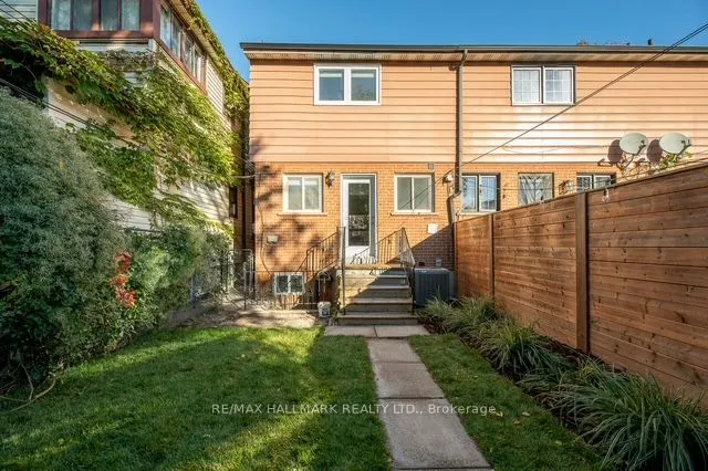 77A Badgerow Avenue