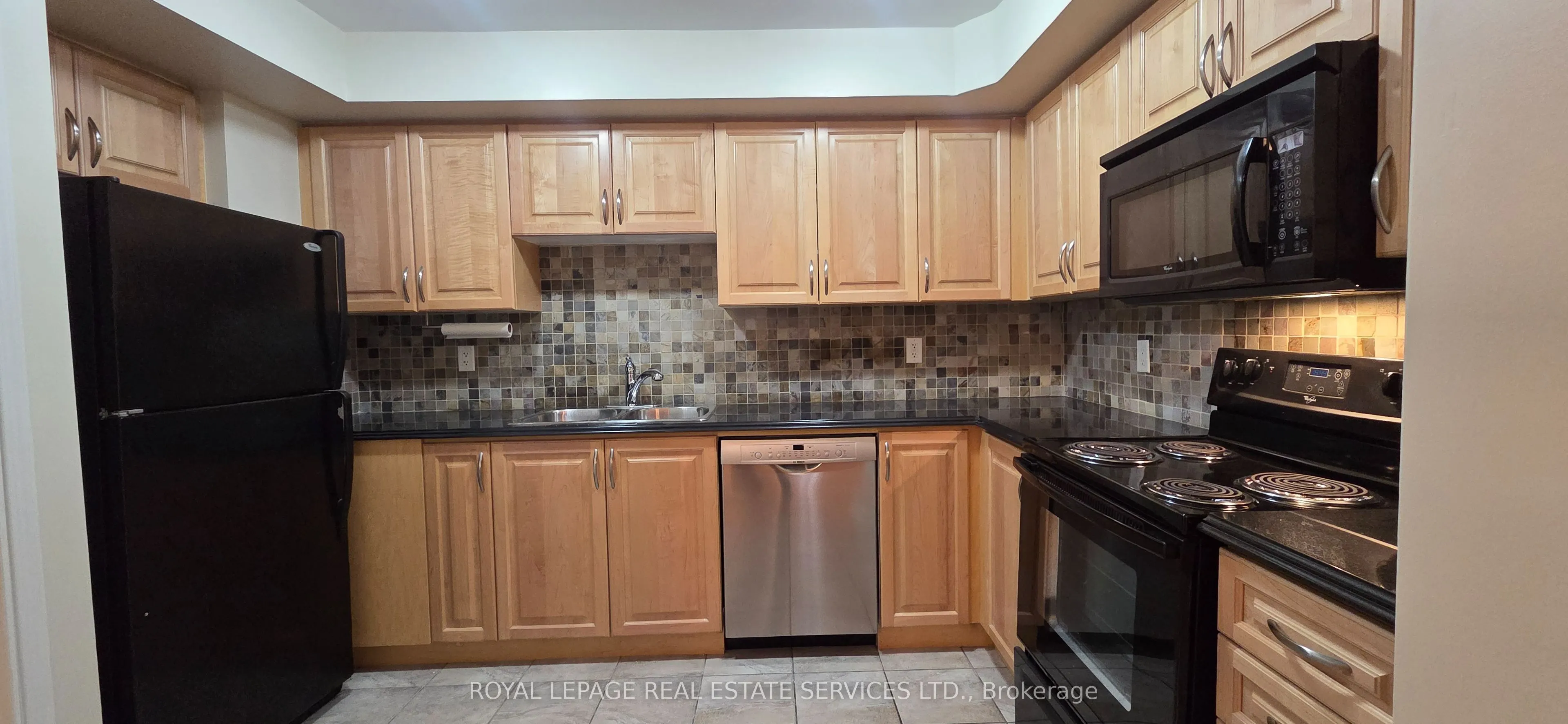 40 Mendelssohn Street #17