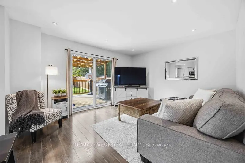 67 Woodstone Place