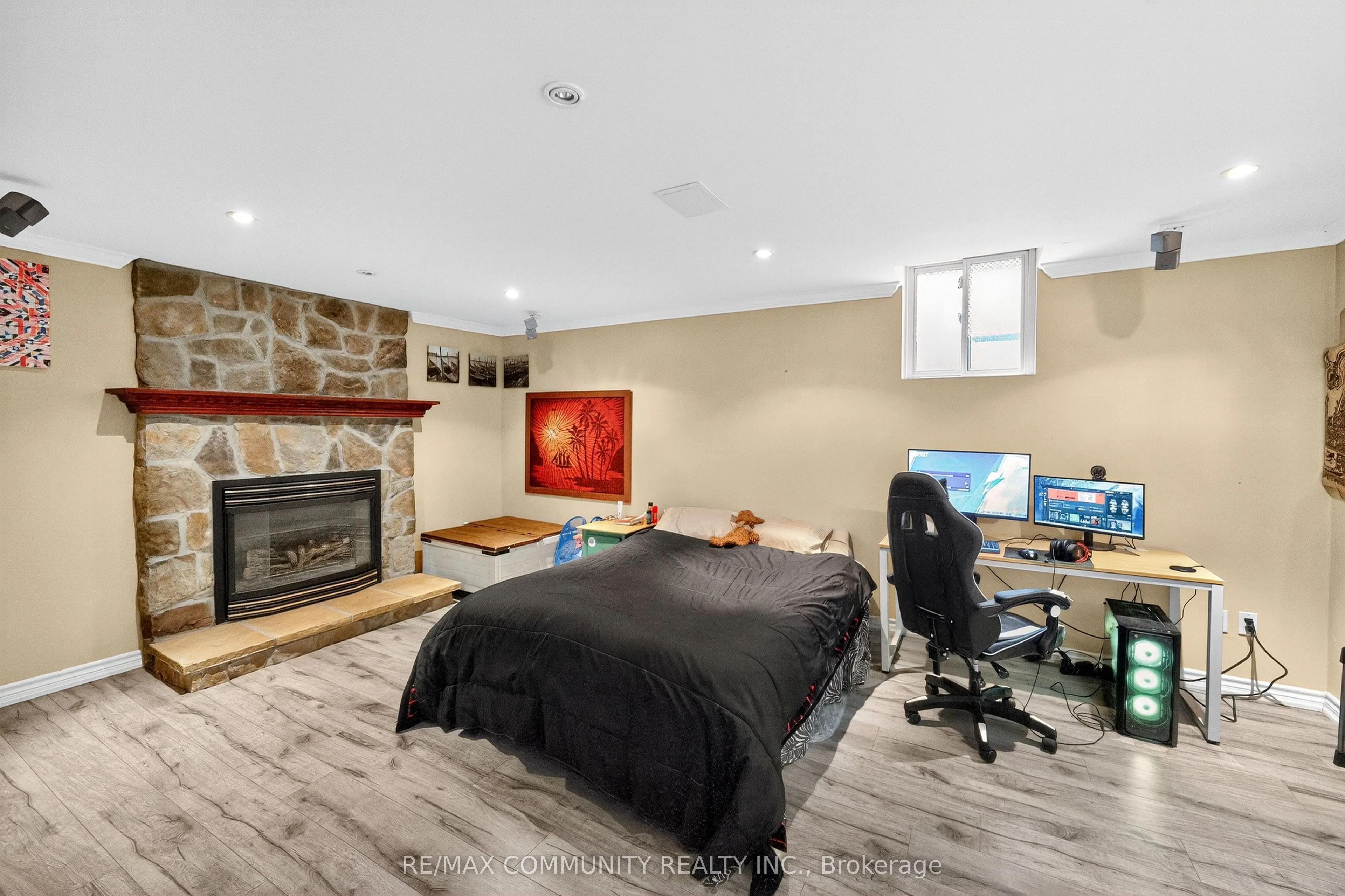 31 Withay Drive