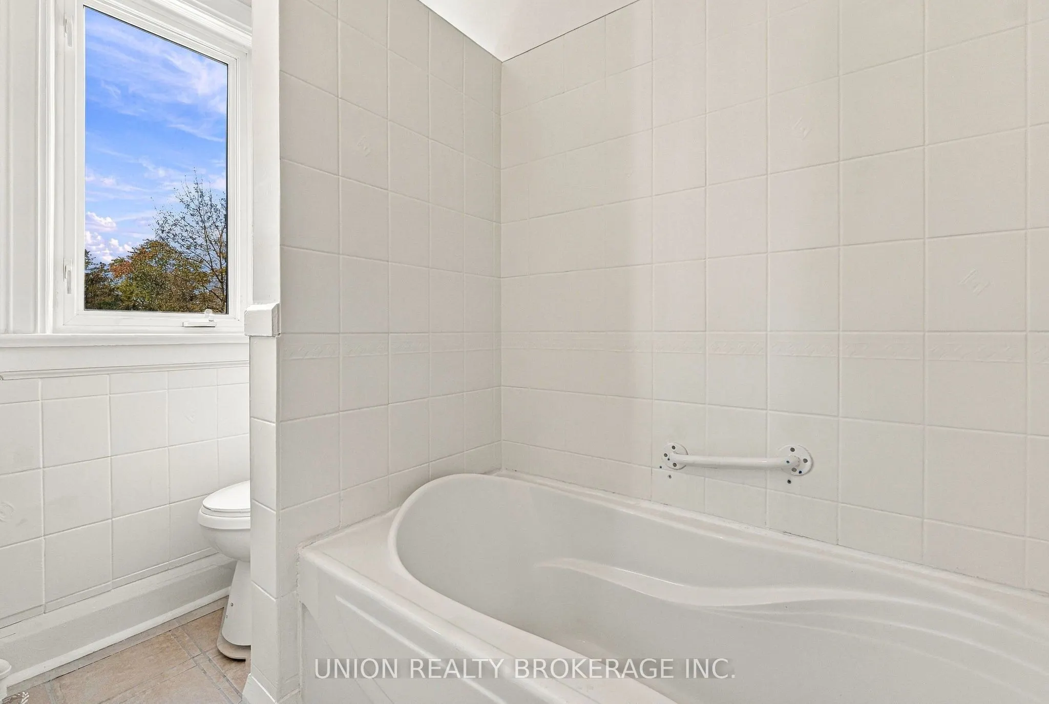 96 Malvern Avenue