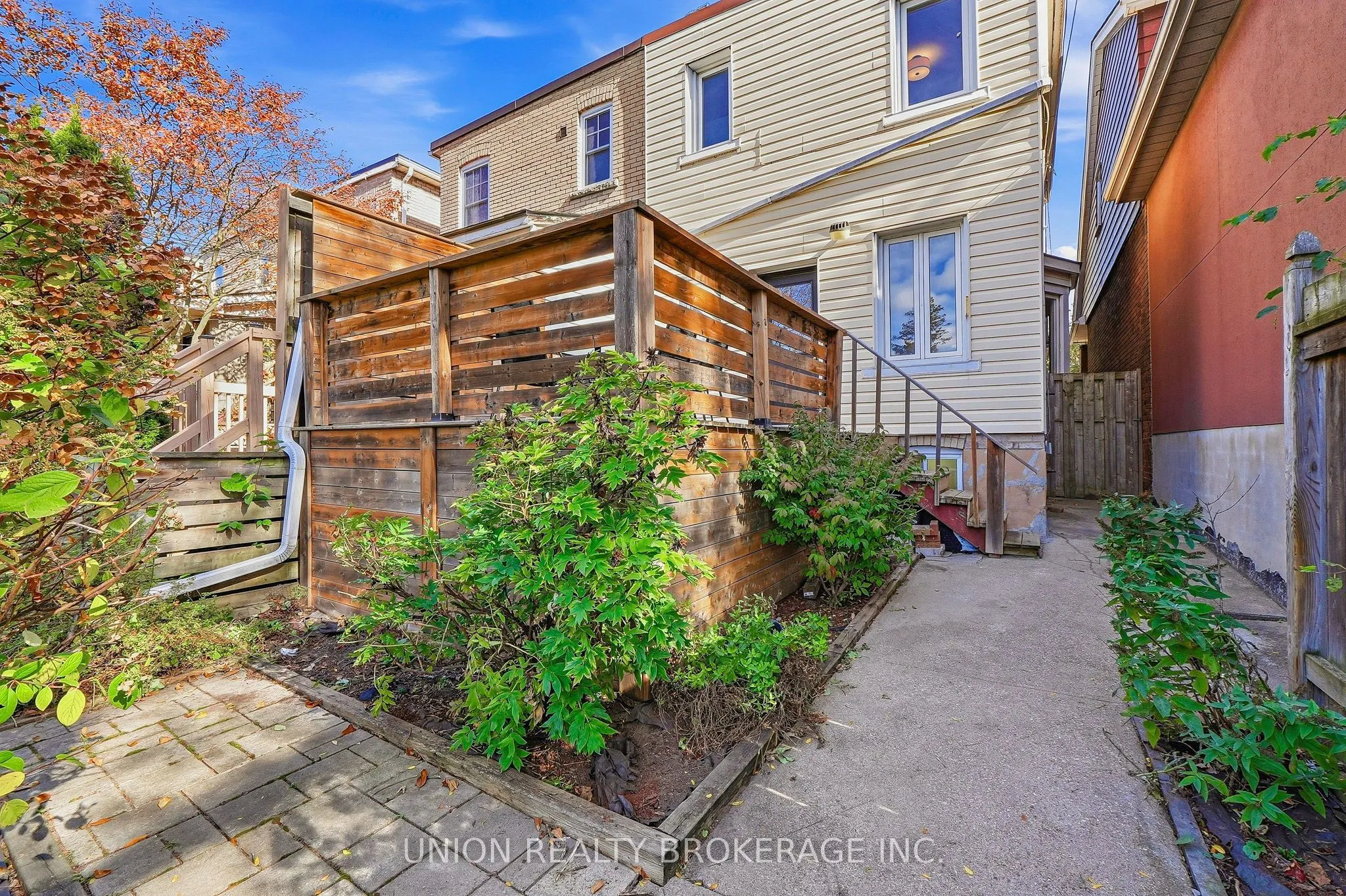 96 Malvern Avenue