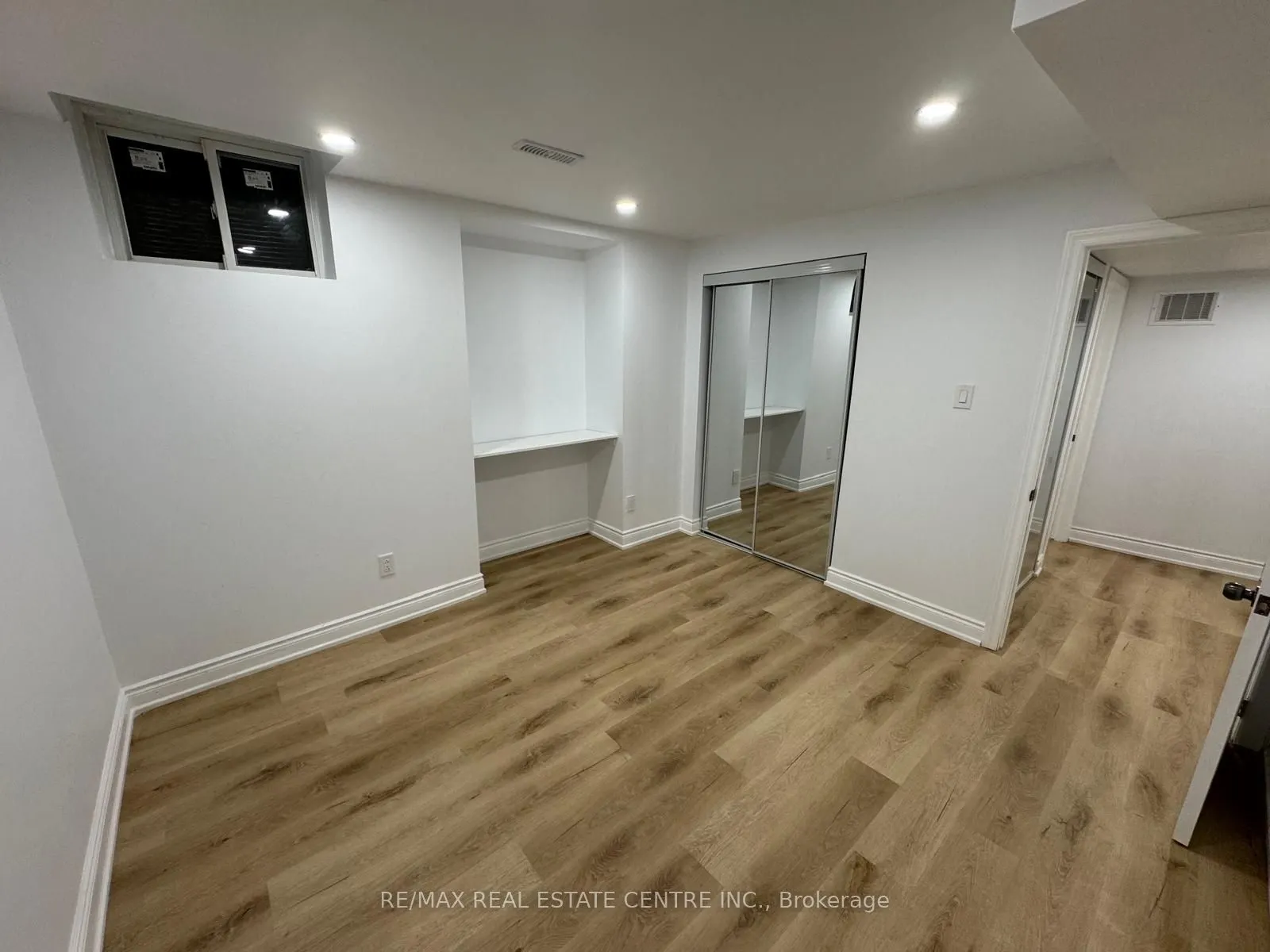 155 Waller Street #BSMT