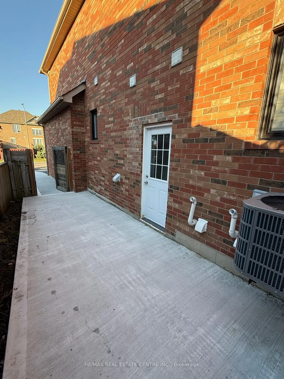 155 Waller Street #BSMT