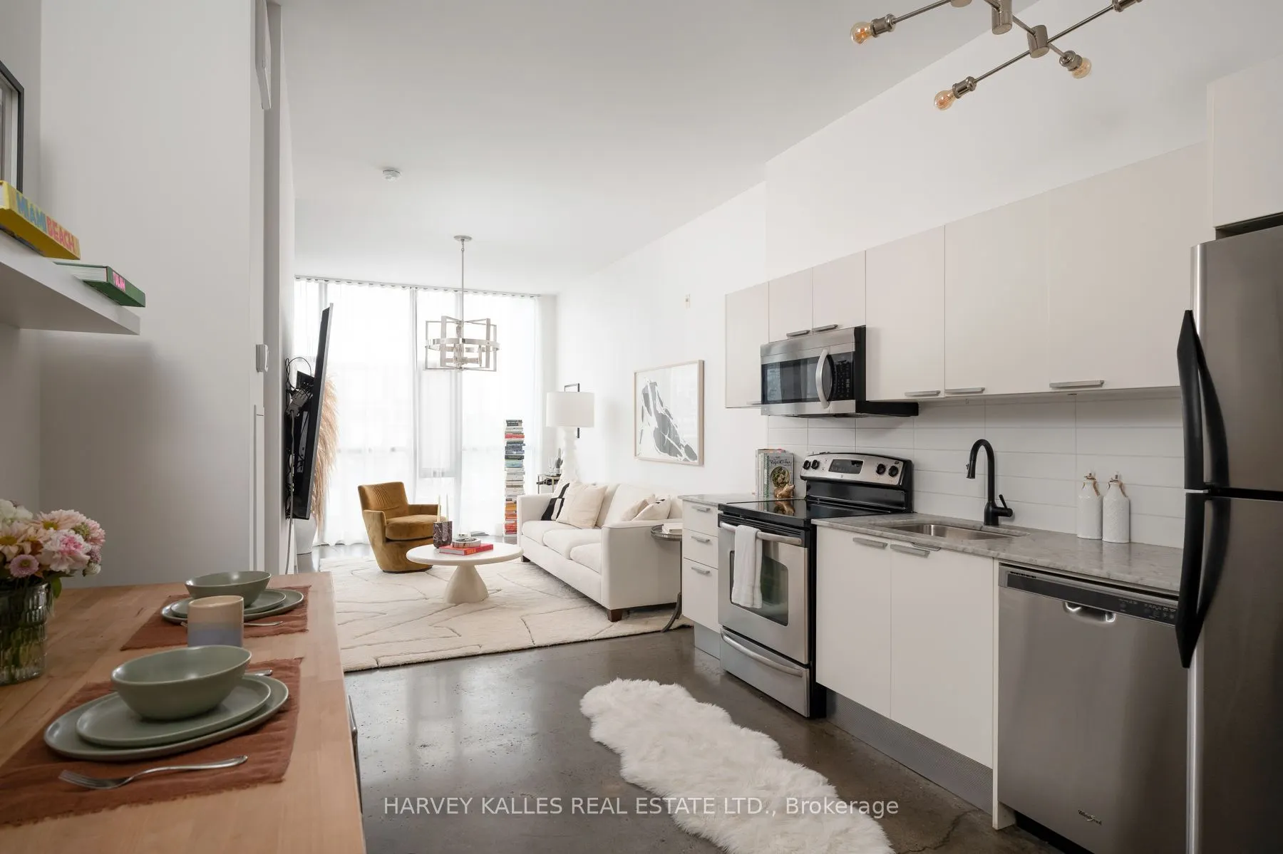 625 Queen Street E #410