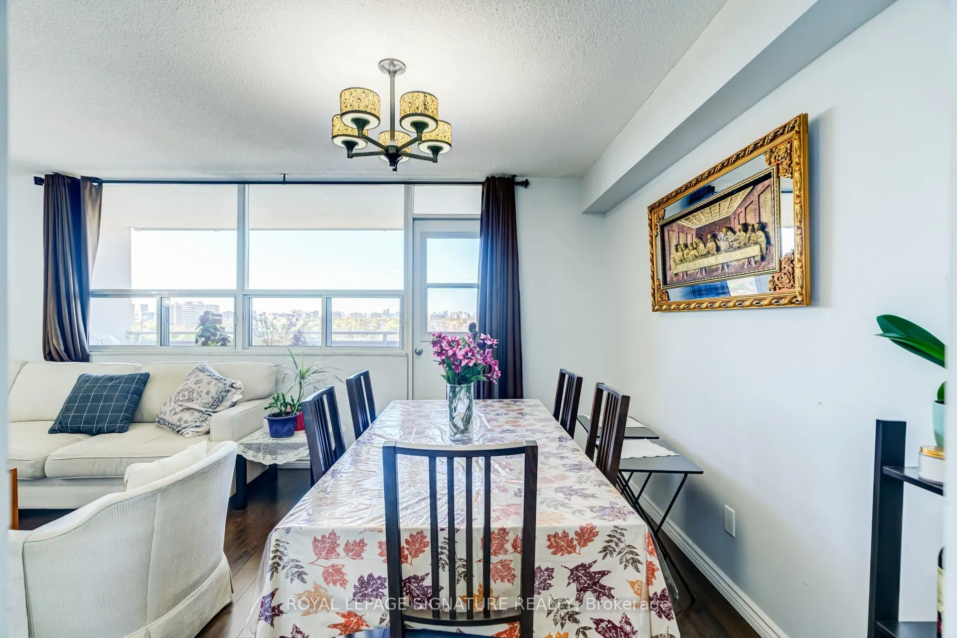 2550 Pharmacy Avenue #812