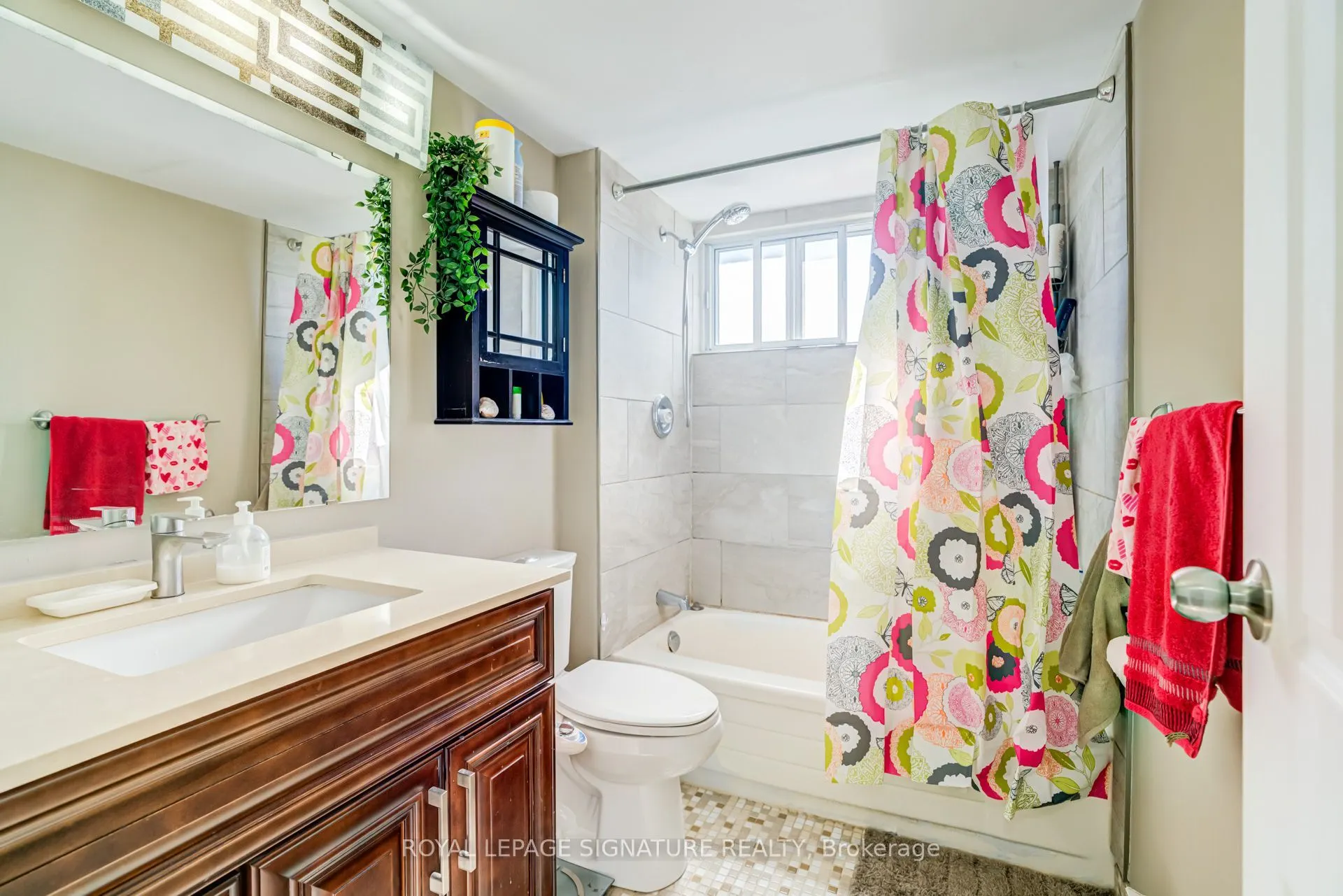 2550 Pharmacy Avenue #812