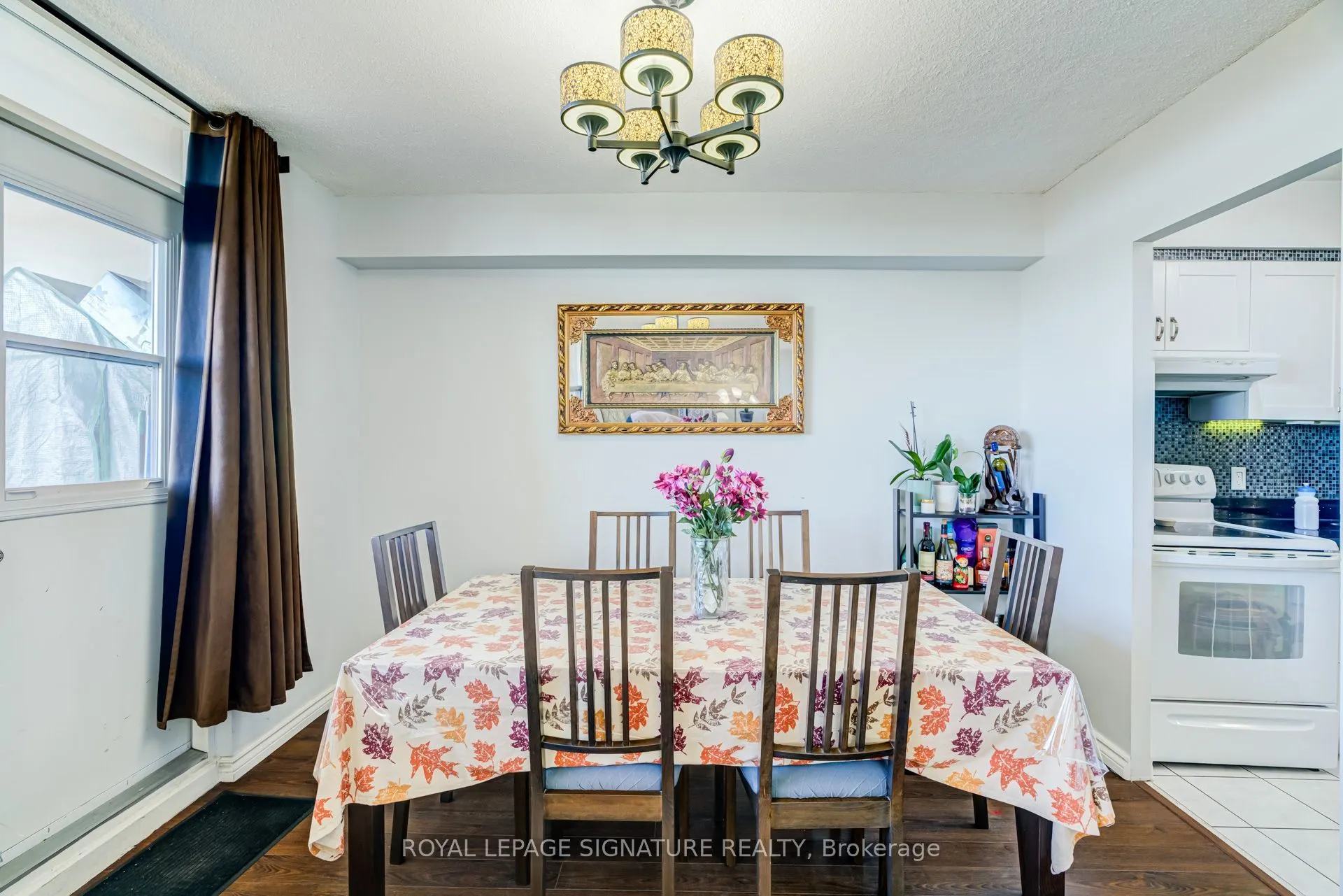 2550 Pharmacy Avenue #812