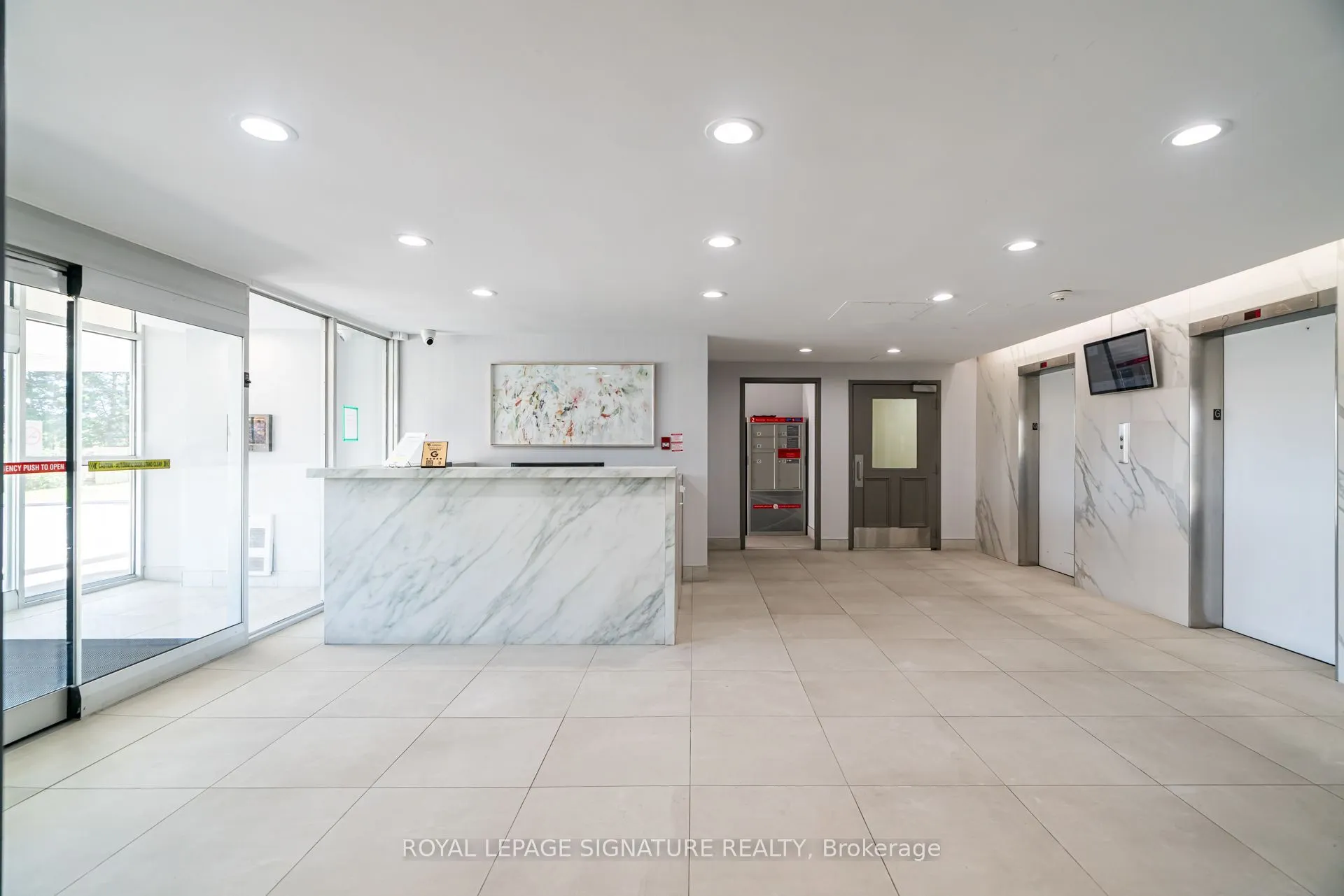 2550 Pharmacy Avenue #812