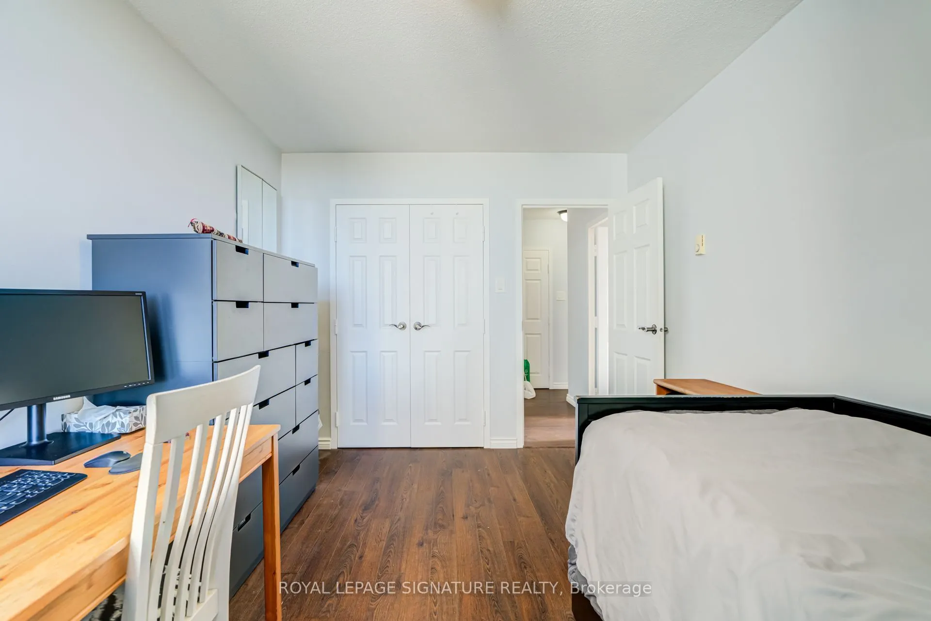 2550 Pharmacy Avenue #812