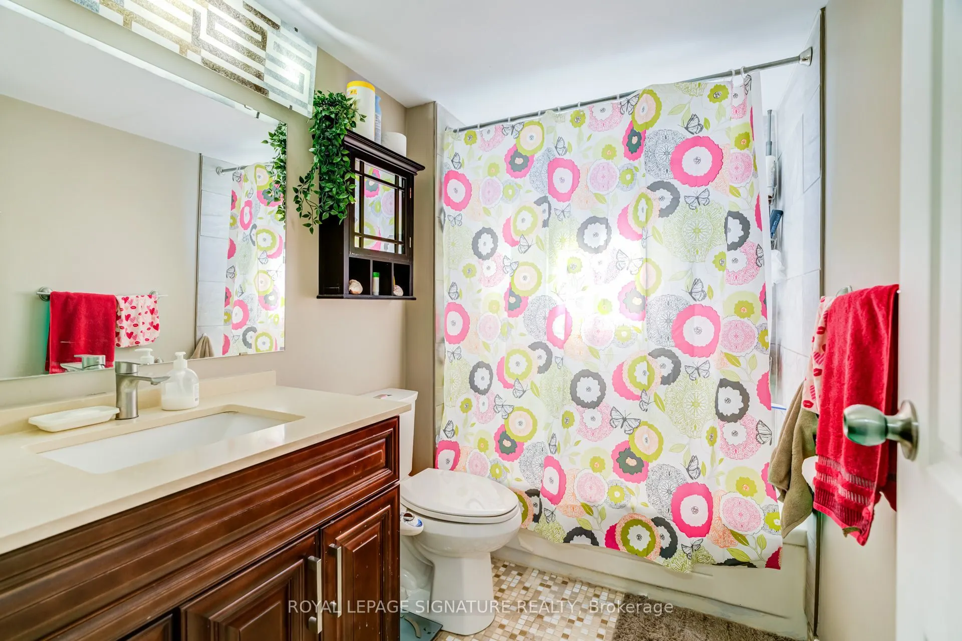 2550 Pharmacy Avenue #812