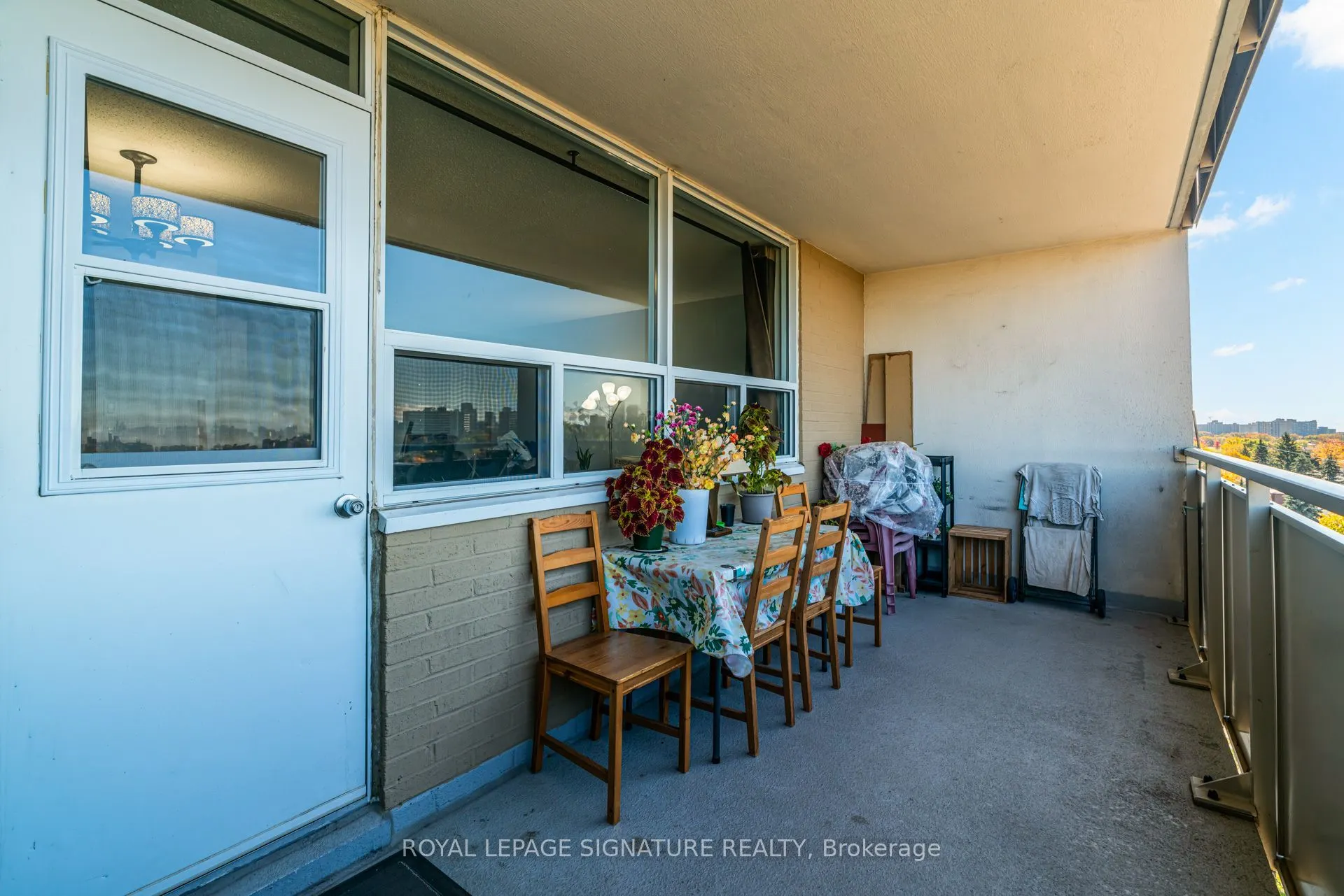 2550 Pharmacy Avenue #812