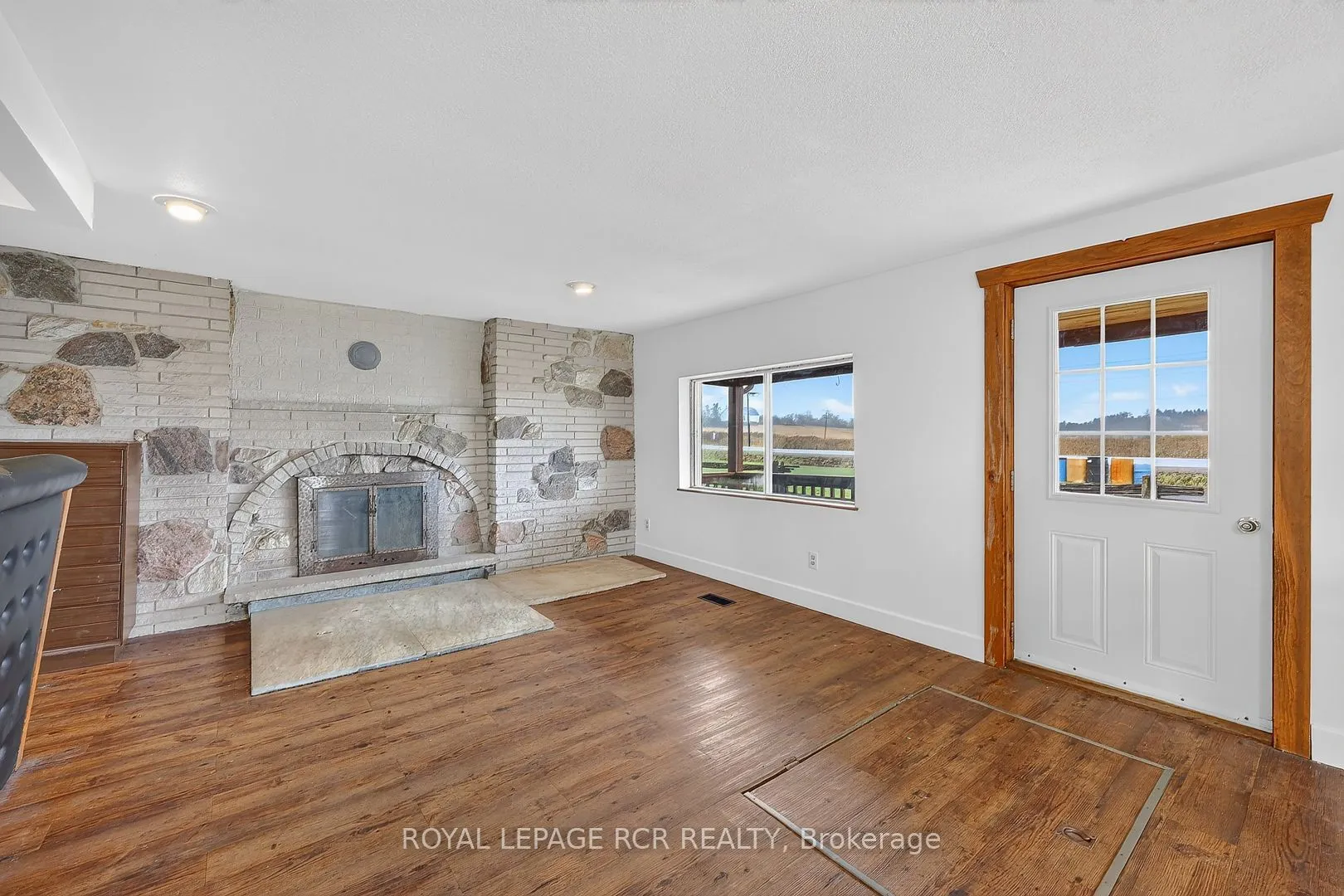 22984 Highway 12 Road