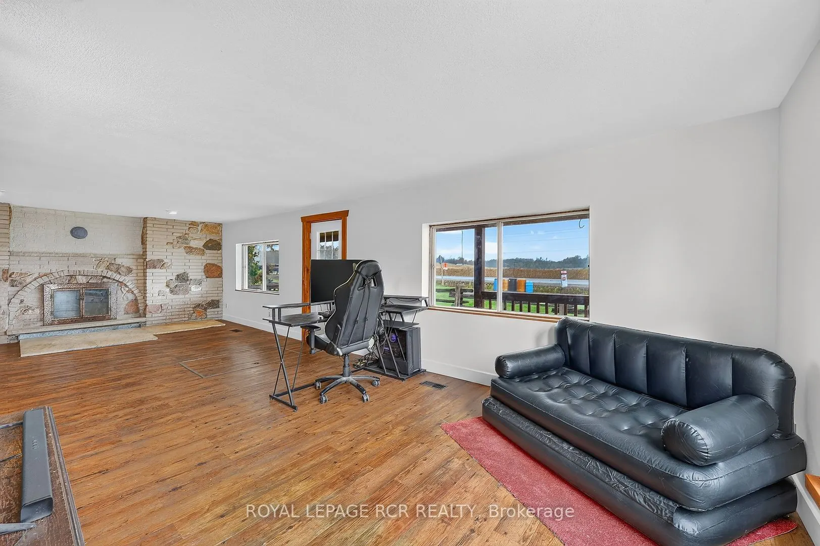 22984 Highway 12 Road