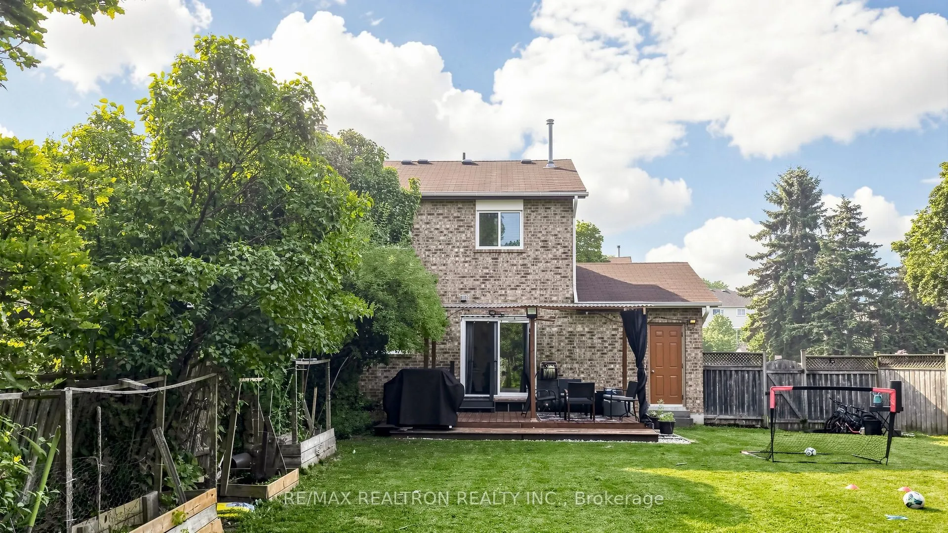 1640 Nichol Avenue #4