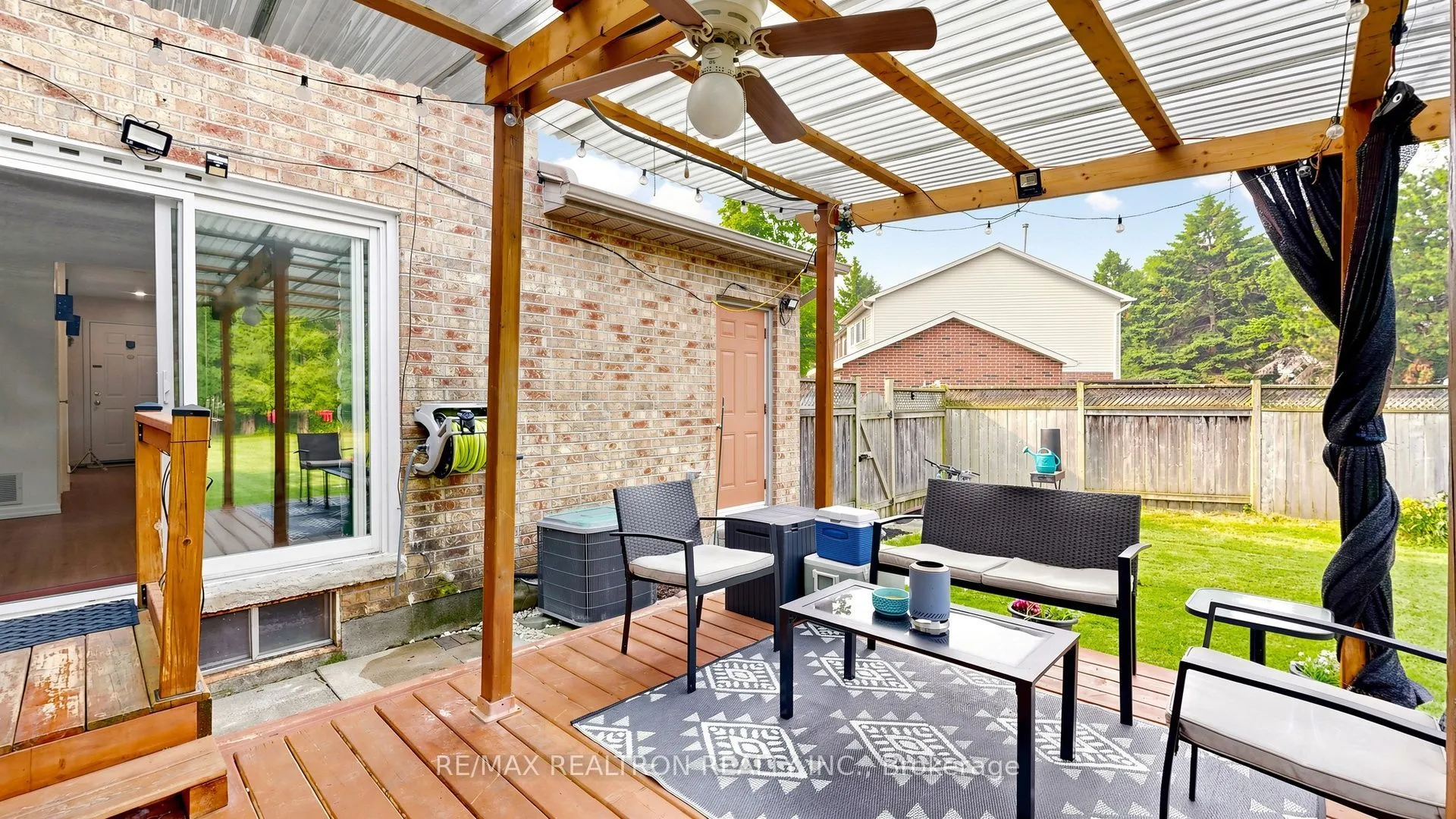 1640 Nichol Avenue #4