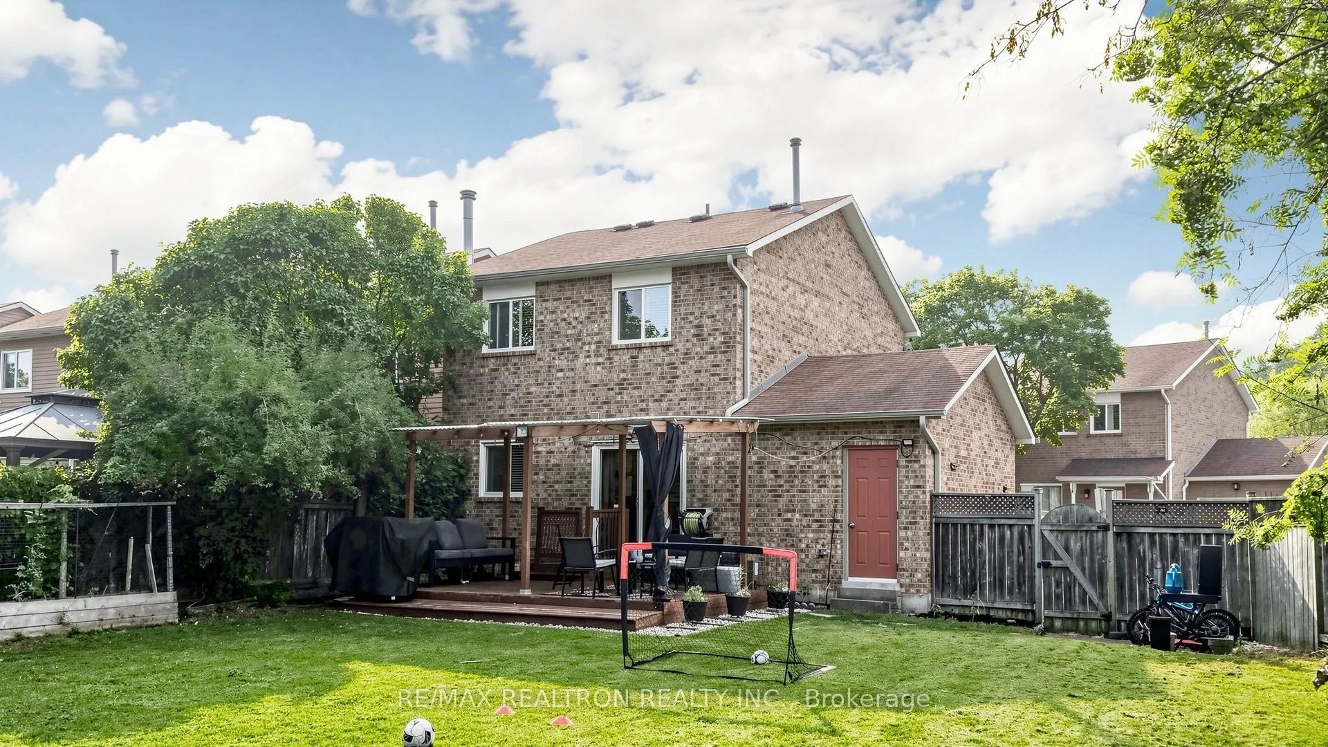 1640 Nichol Avenue #4