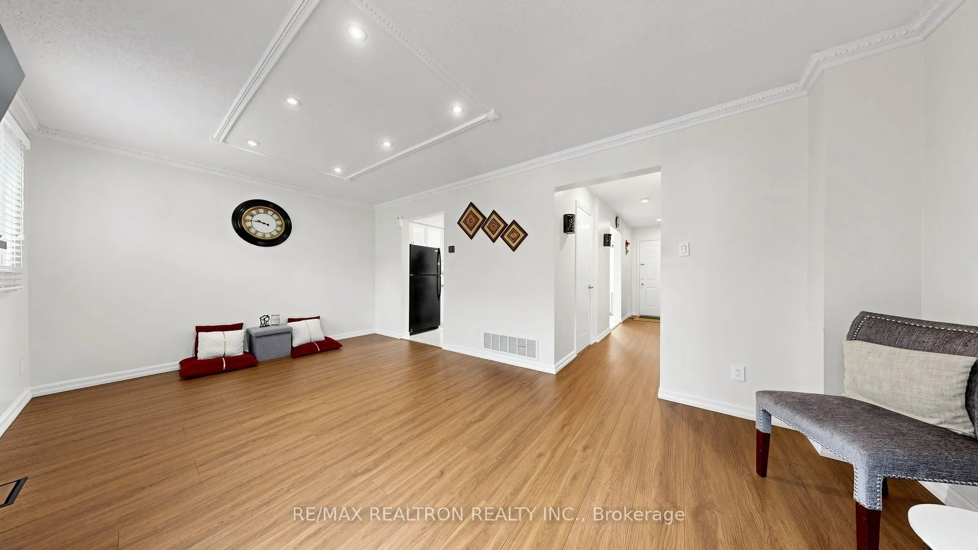 1640 Nichol Avenue #4