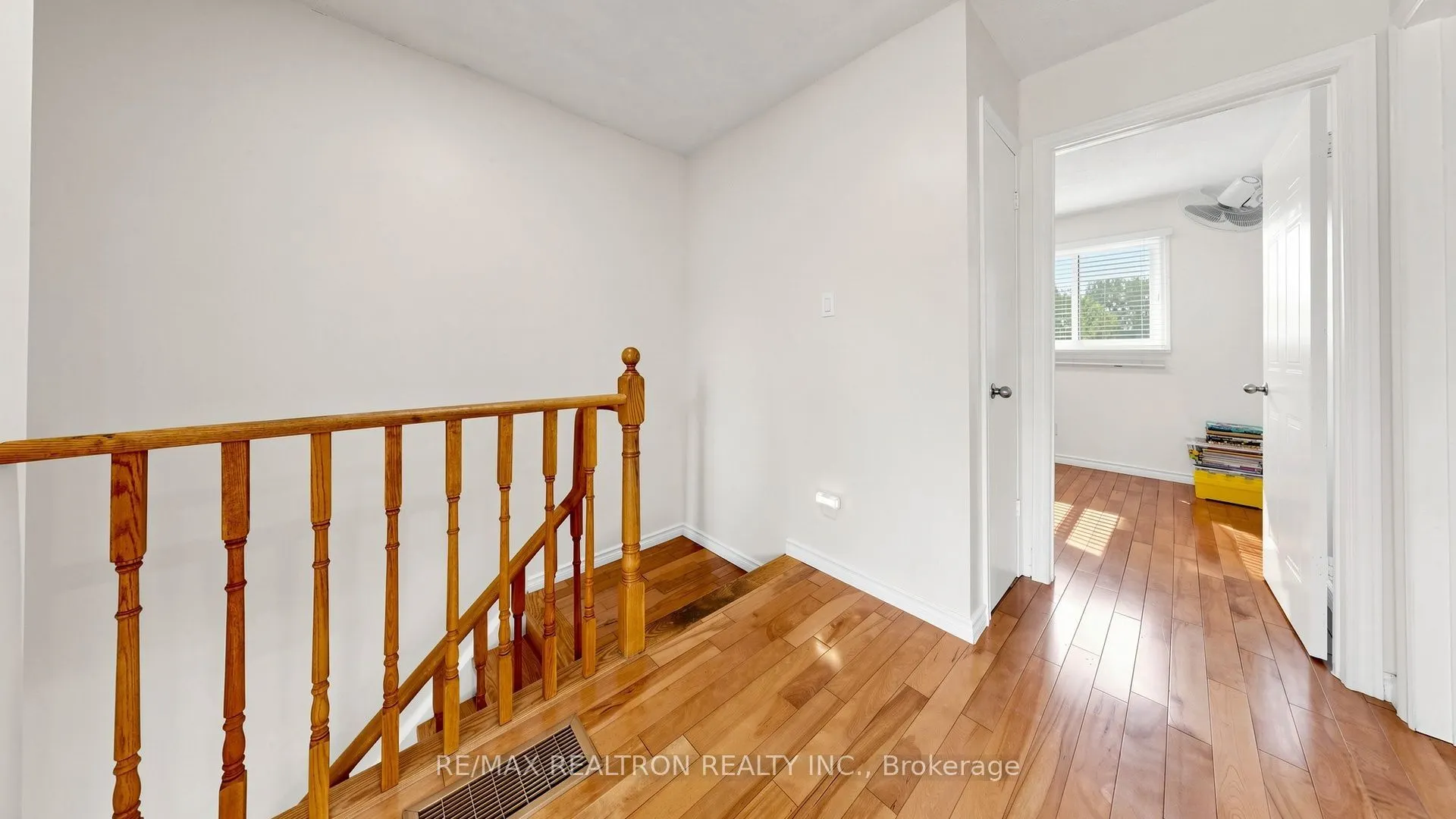 1640 Nichol Avenue #4